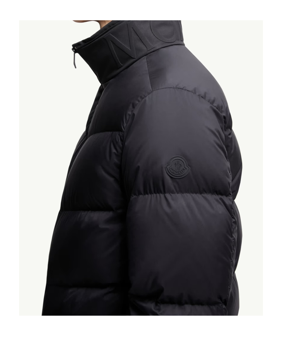 Moncler Forez Nylon Down Jacket In Black