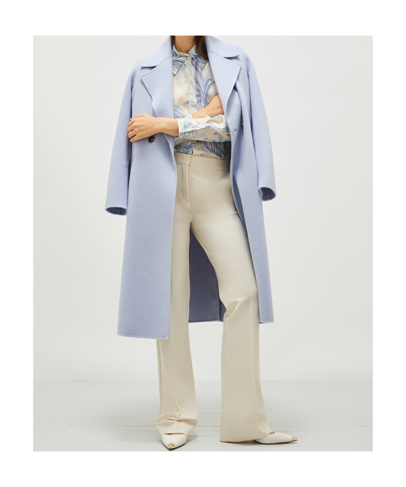 Marella Flared Viscose-blend Trousers In White