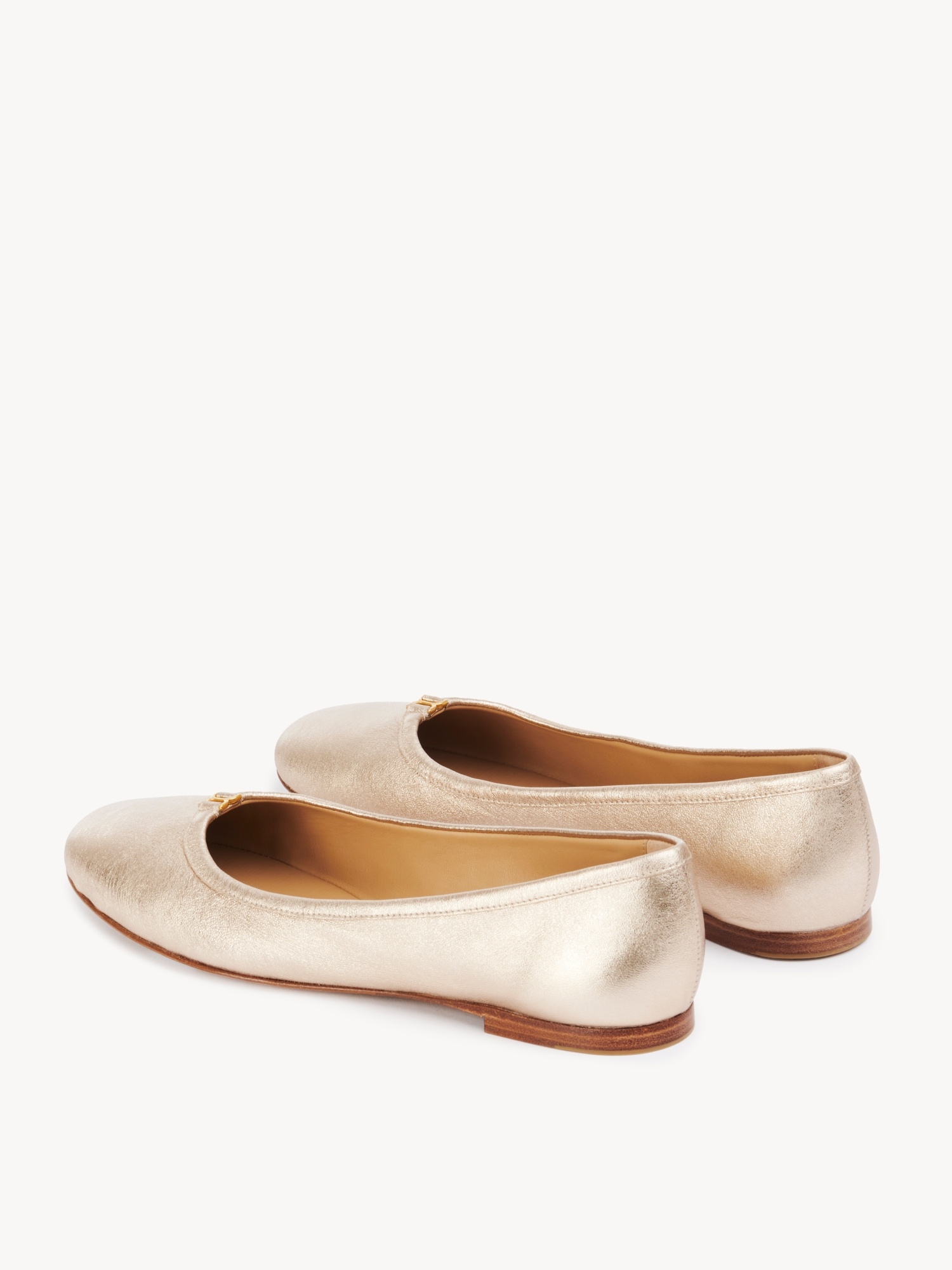 Chloé Marcie Metallic Ballerina Shoes In Nude