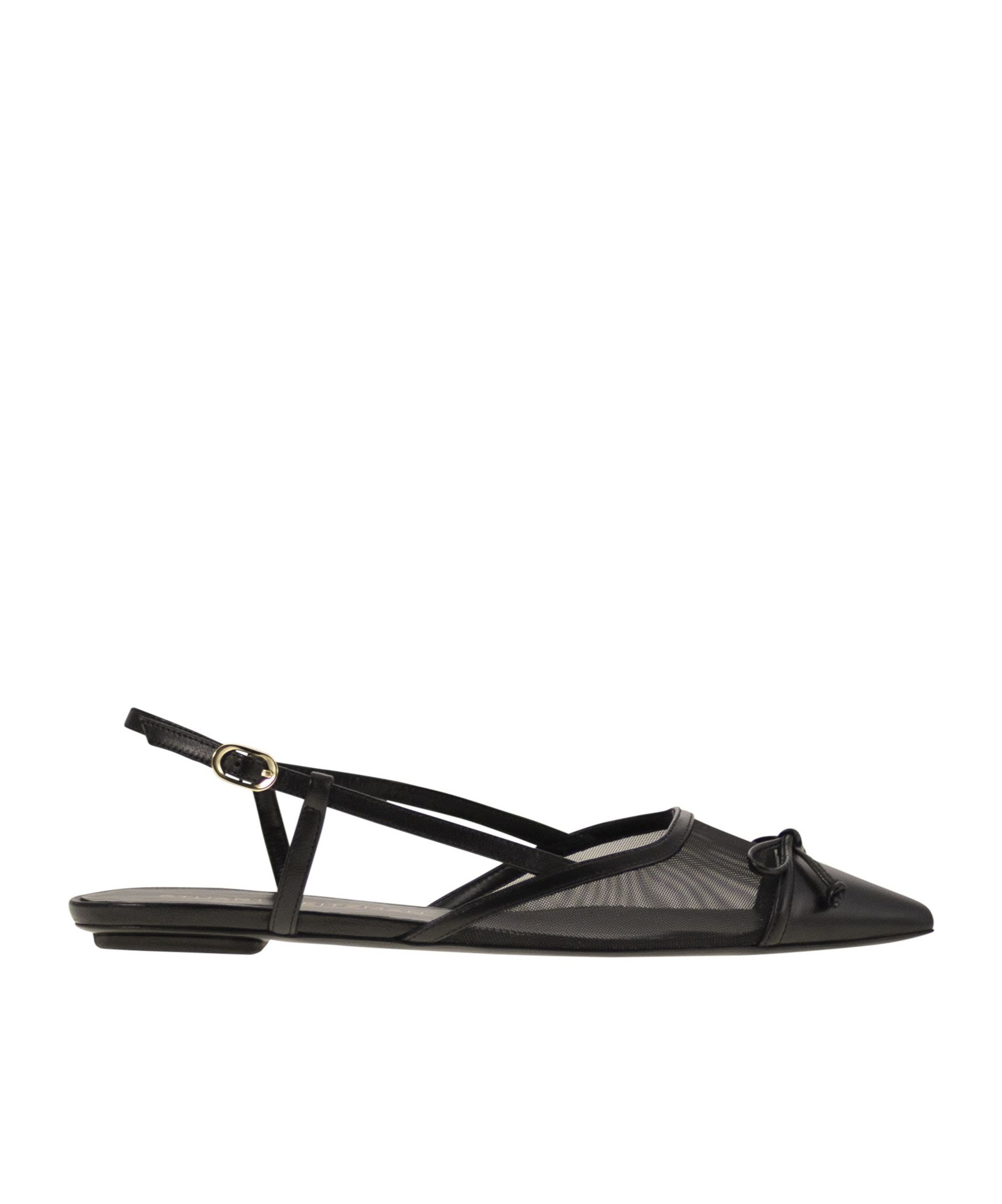 Stuart Weitzman Clear Quilted Pointed Flat Sandals In Black