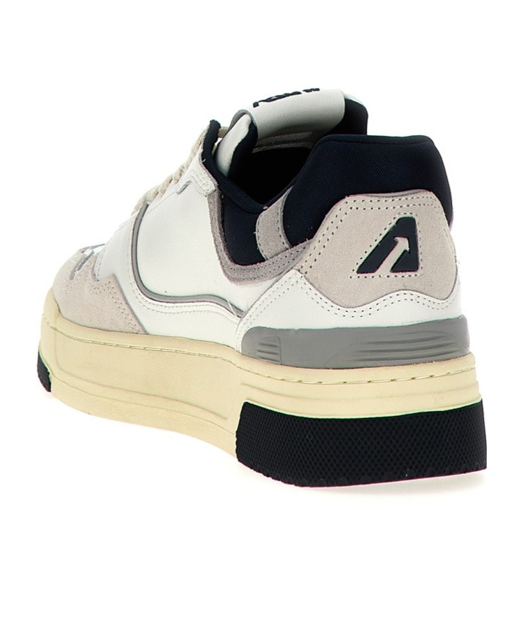 Autry Clc Sneakers In White