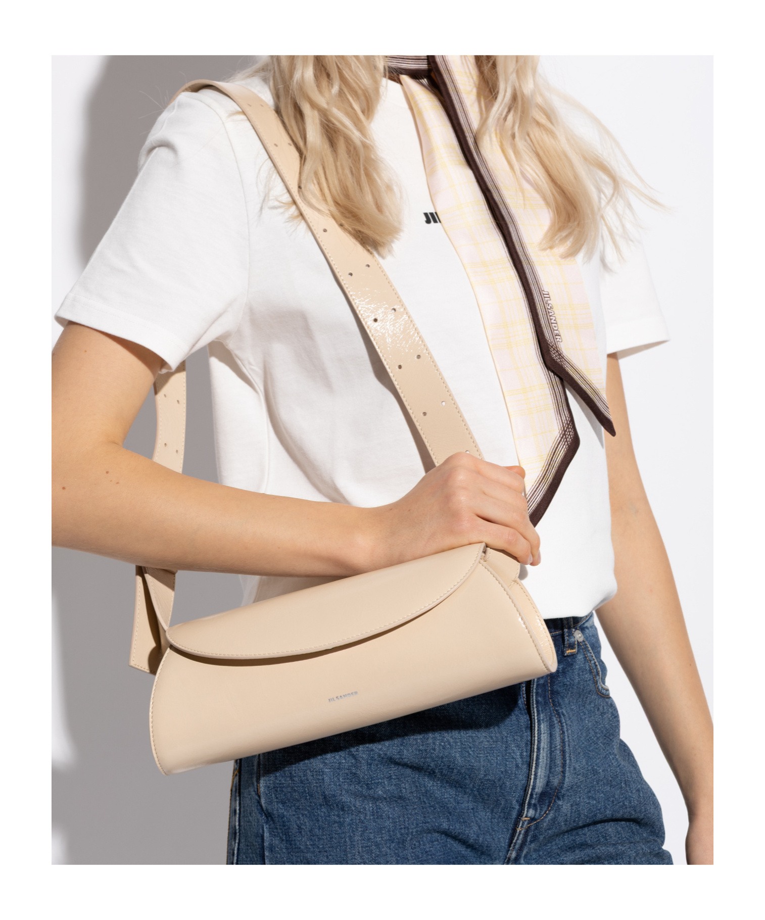 Jil Sander Logo Printed Shoulder Bag In Neutral