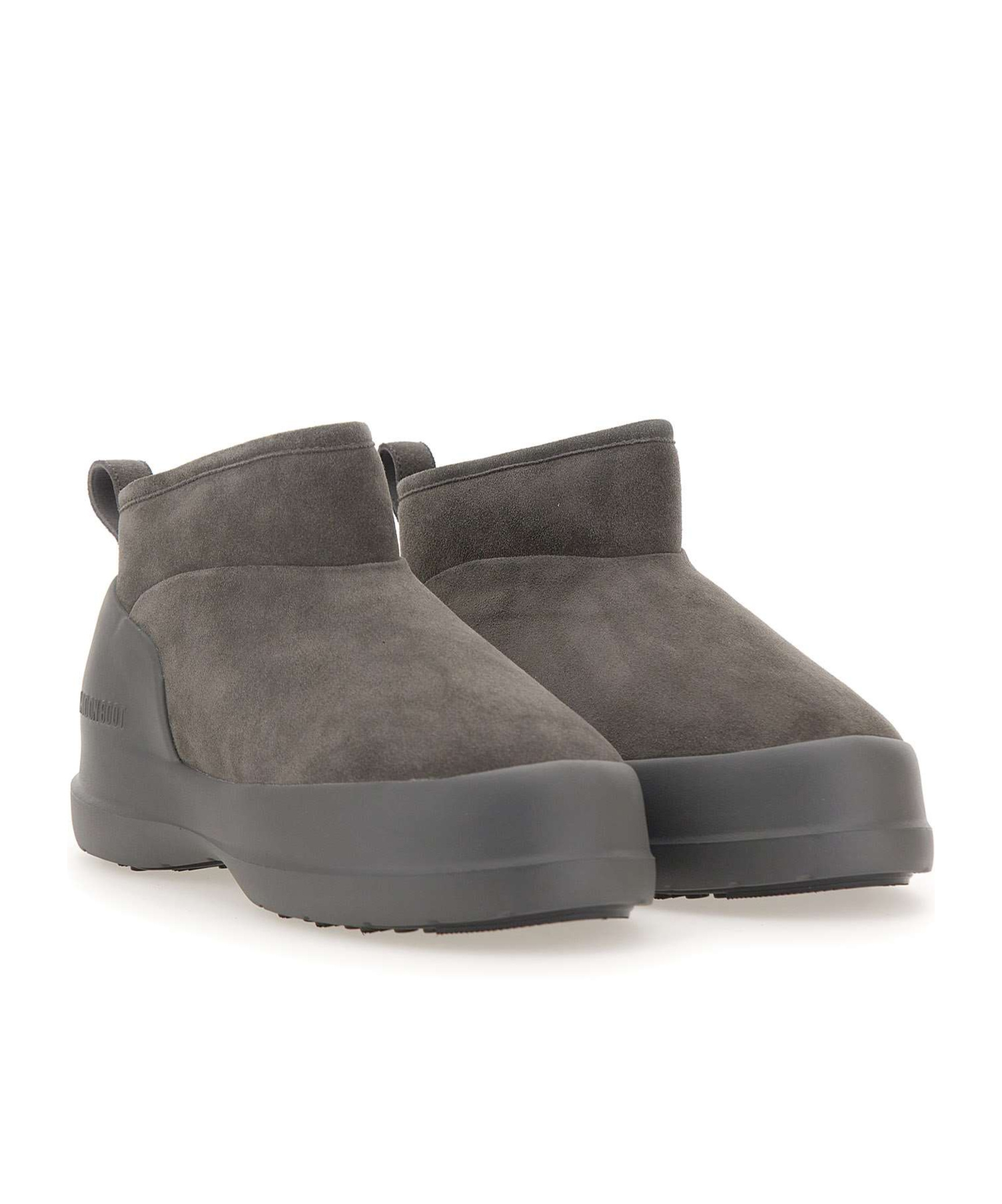 Moon Boot Mb Luna Low Boot In Elegant Antracite With Minimalist Design In Black