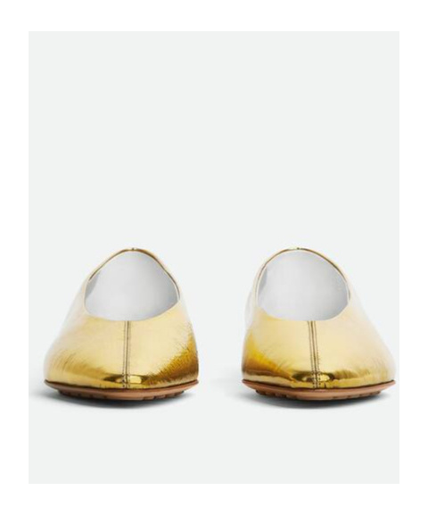 Bottega Veneta Reflective Goatskin Sofia Ballet Flats In Nude