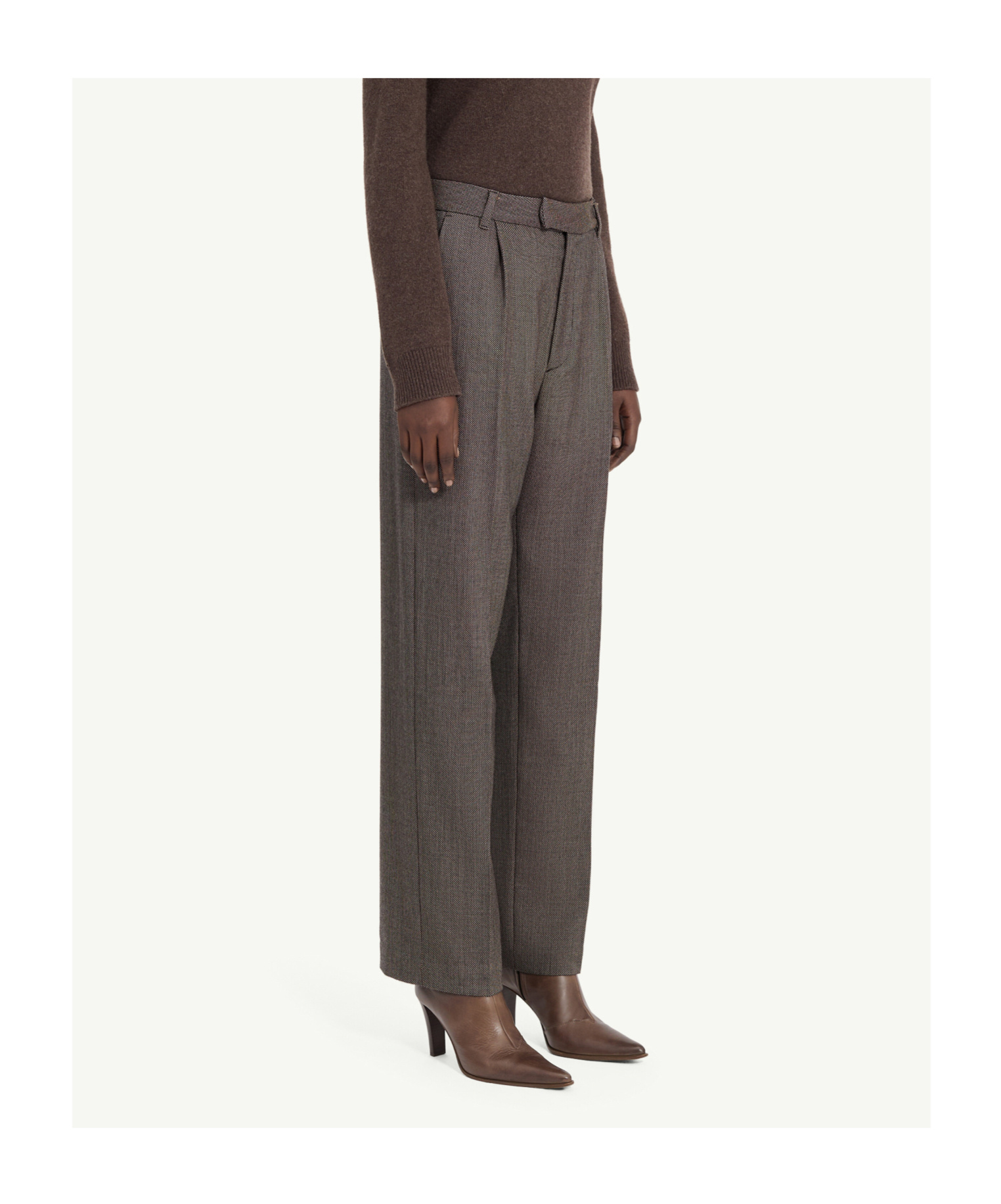 Mm6 Maison Margiela Pleated Herringbone Trousers In Gray