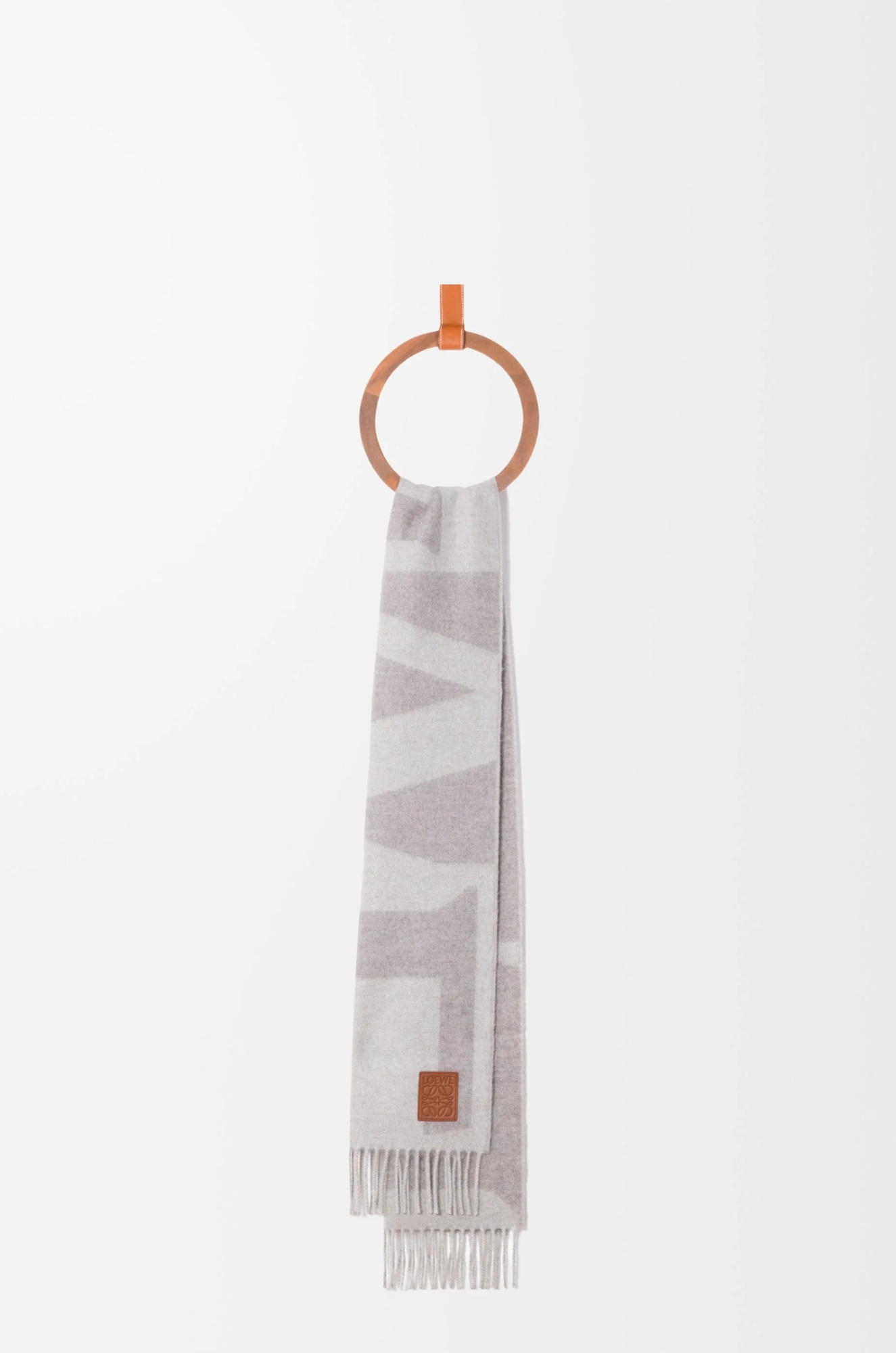 Loewe Logo Fringed Scarf In Gray