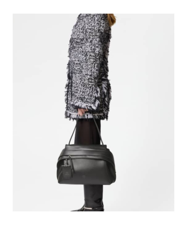 Tod's Black Eather Medium Tod S Wave Shoulder Bag In Black