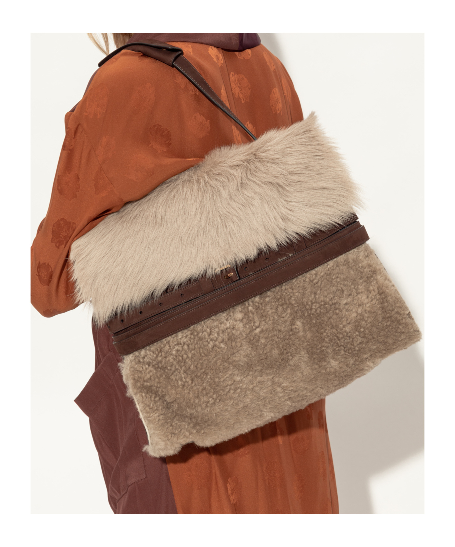 Moschino Tie Me Tote Bag In Sand