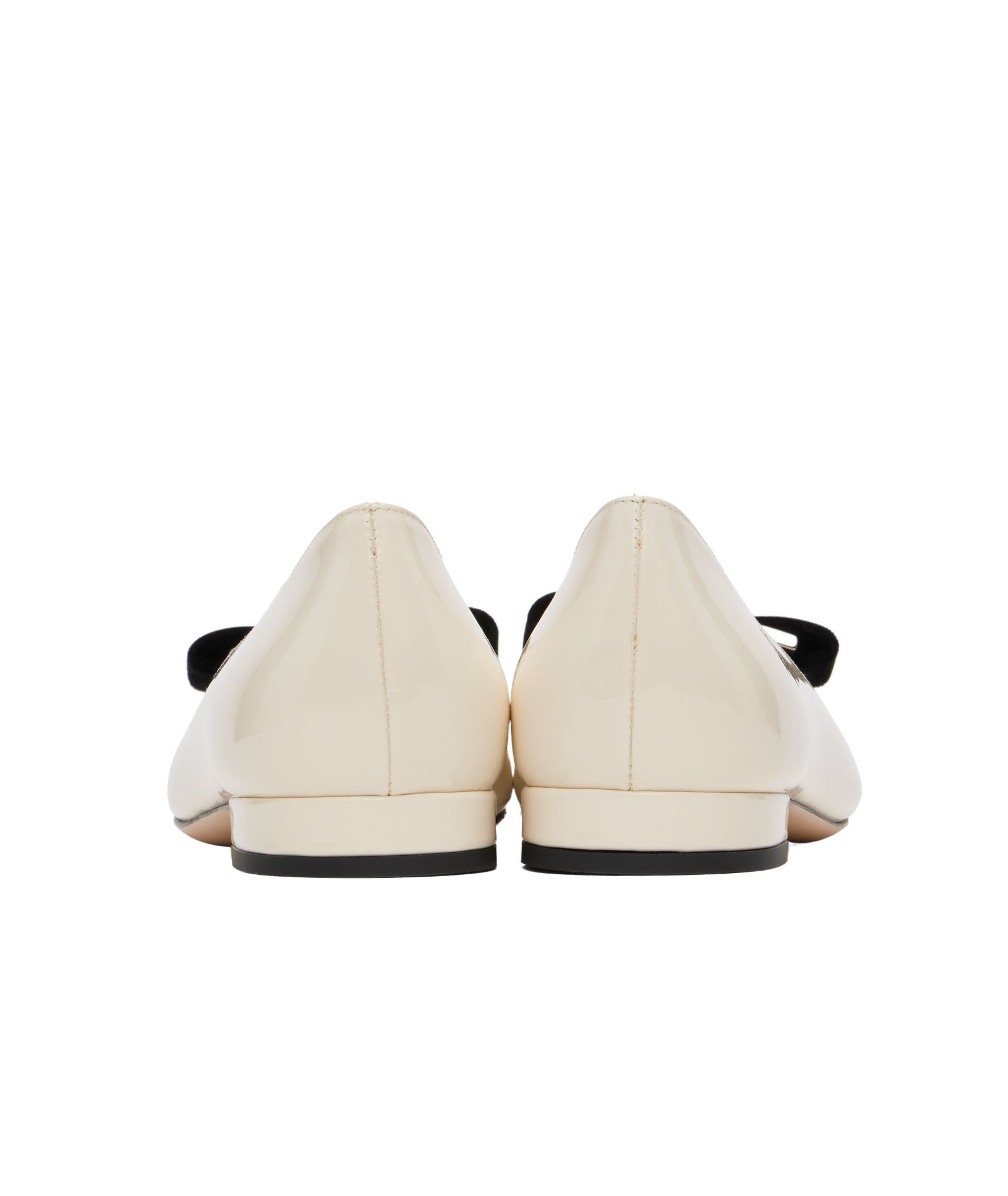 Tom Ford Off-white Audrey Ballerina Flats In Nude