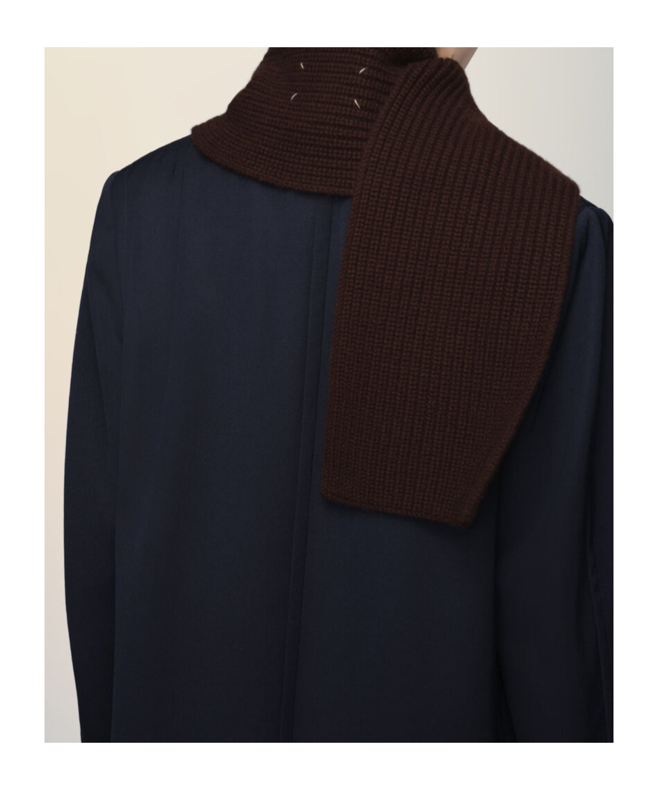 Maison Margiela Ribbed Cashmere Scarf In Black