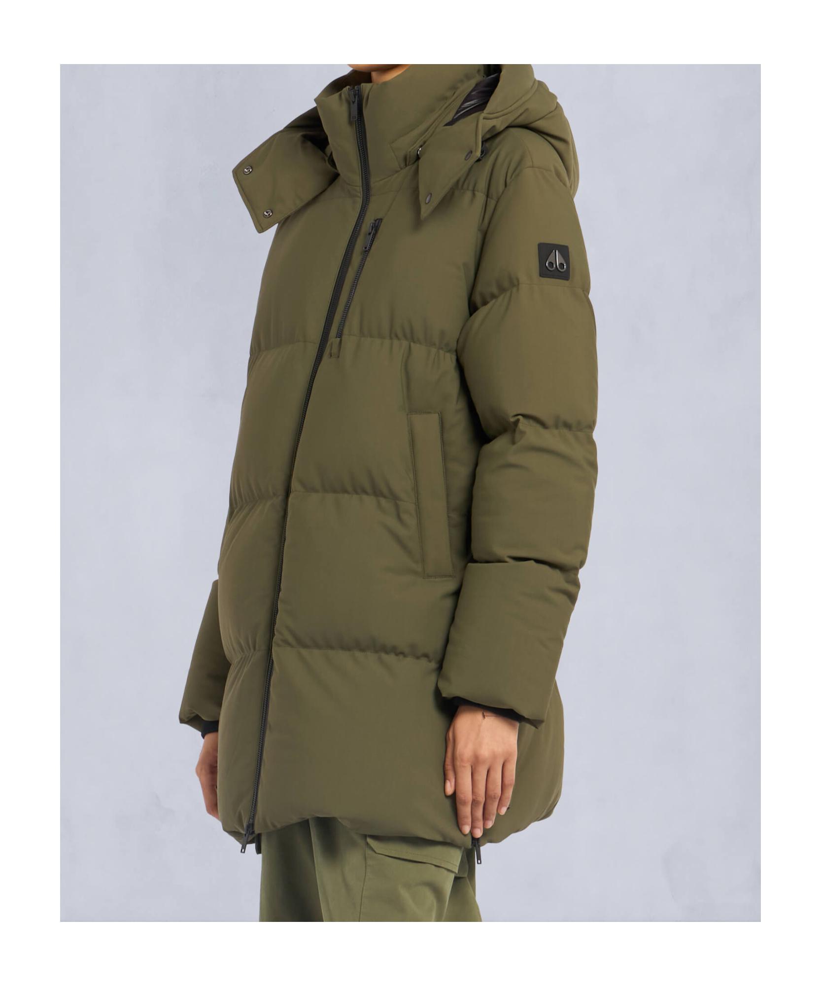 Moose Knuckles Chelia 3q Green Nylon Blend Parka In Green