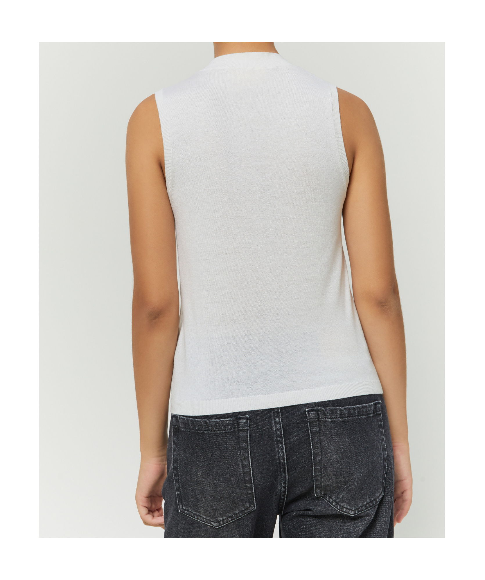 Iblues Simple Blended Vest In White