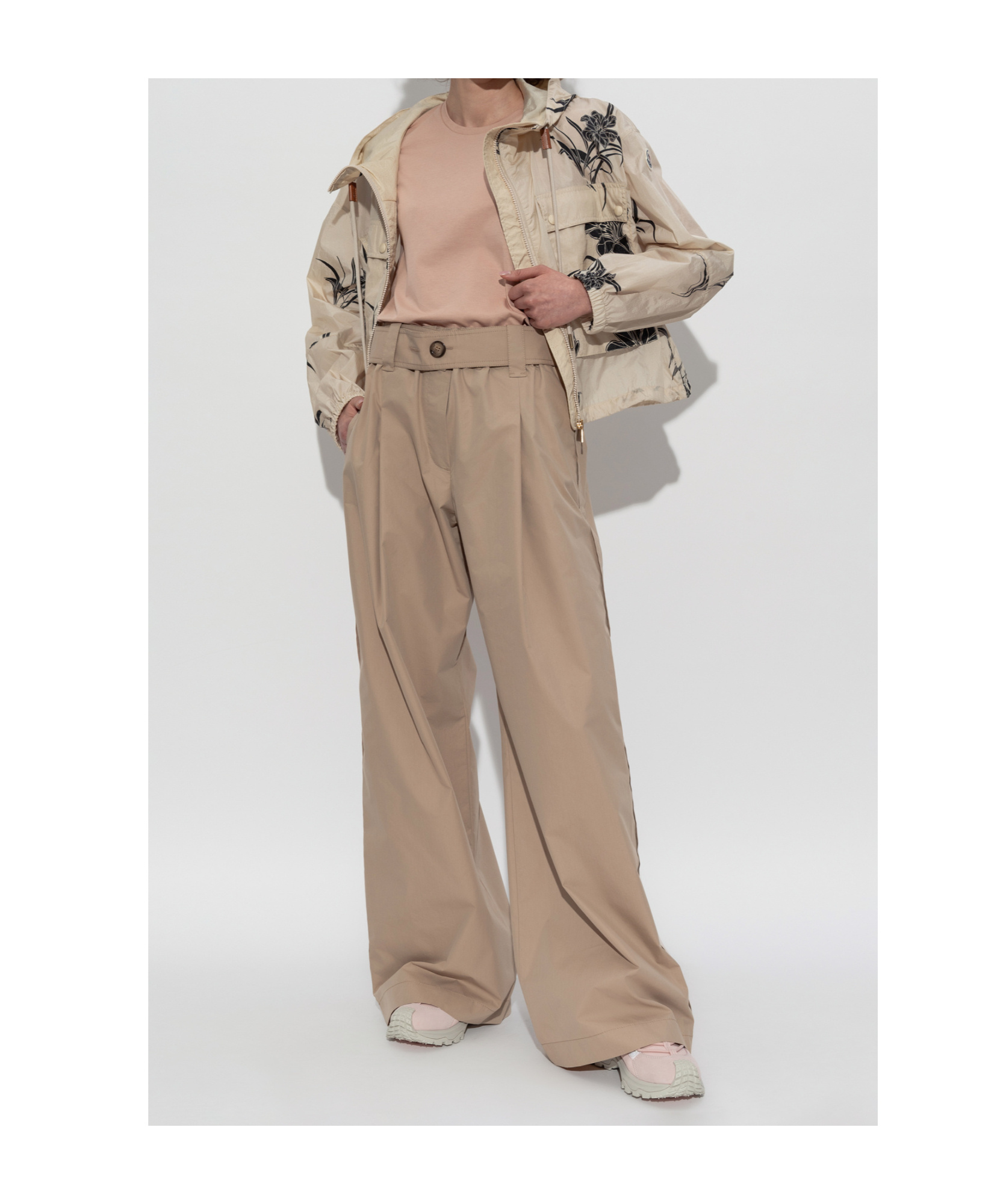 Shop Moncler Wide-leg Trousers In Nude