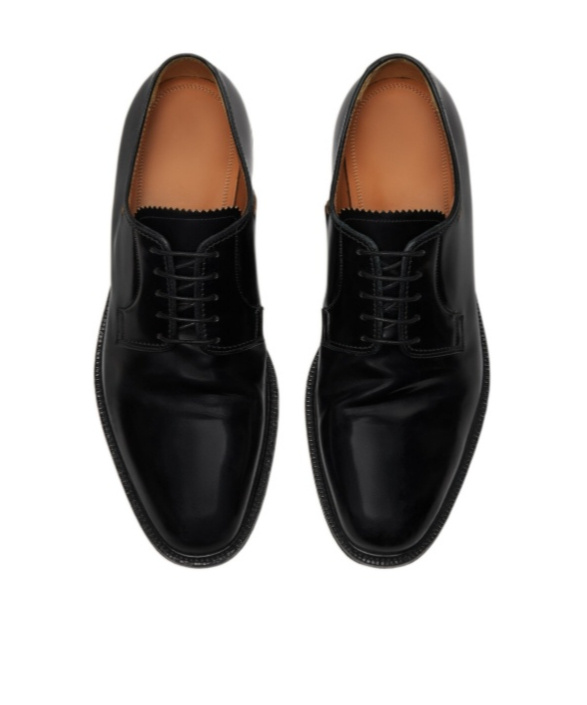 Maison Margiela Tabi Brushed Leather Derby Shoes In Black