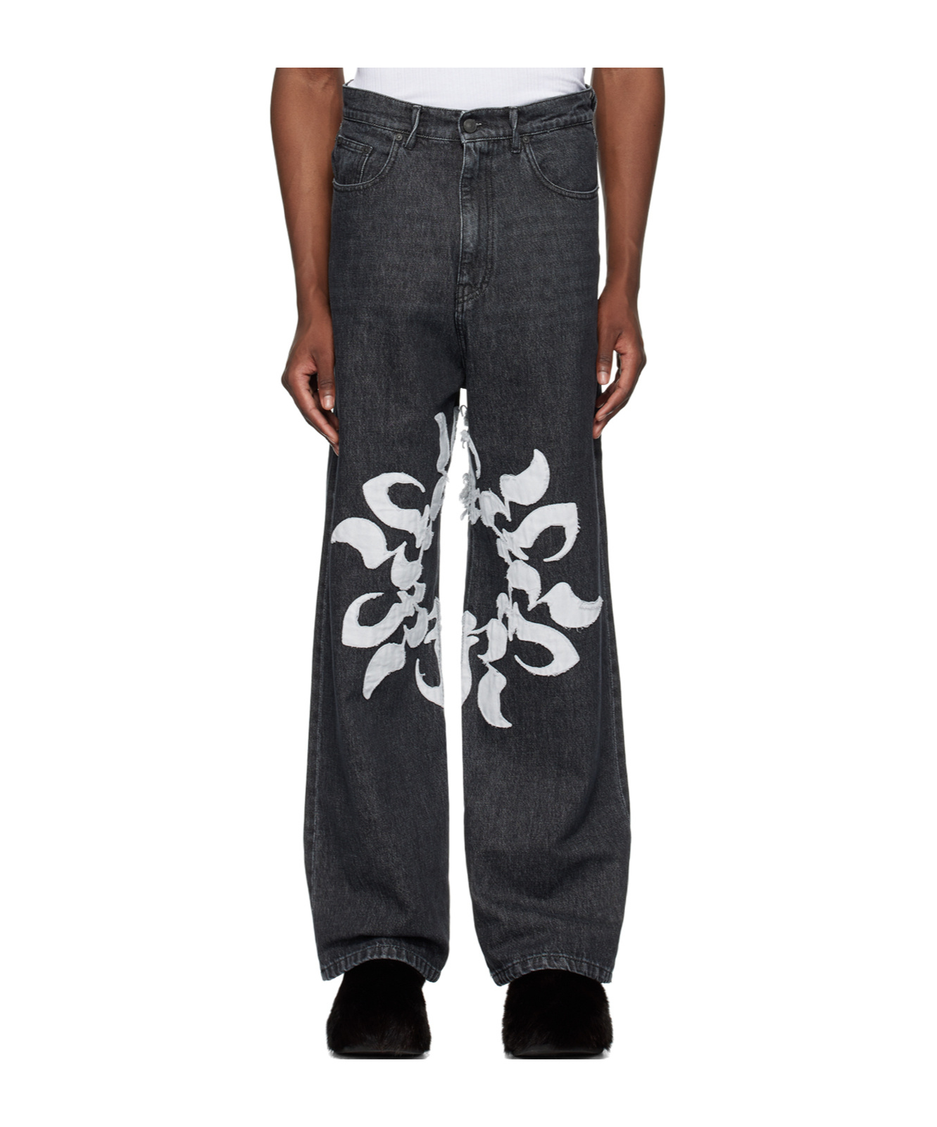 Kusikohc Black Patch Jeans In Black