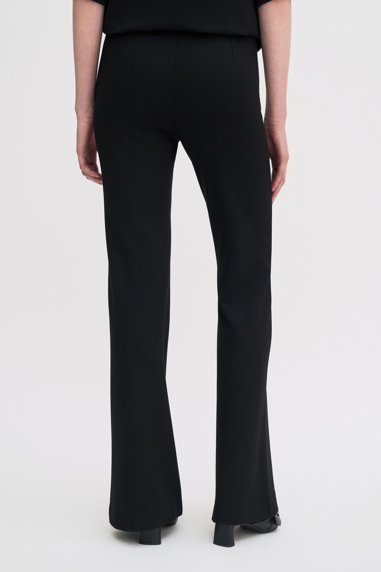 Filippa K Trousers Black In Black