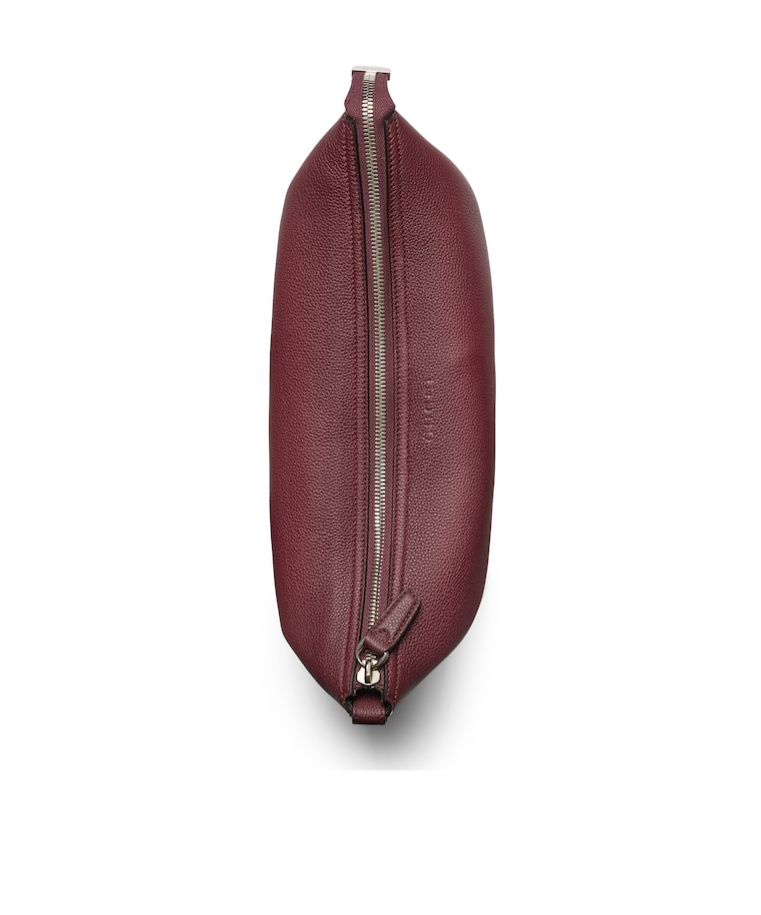 Gucci B Small Shoulder Bag In Red