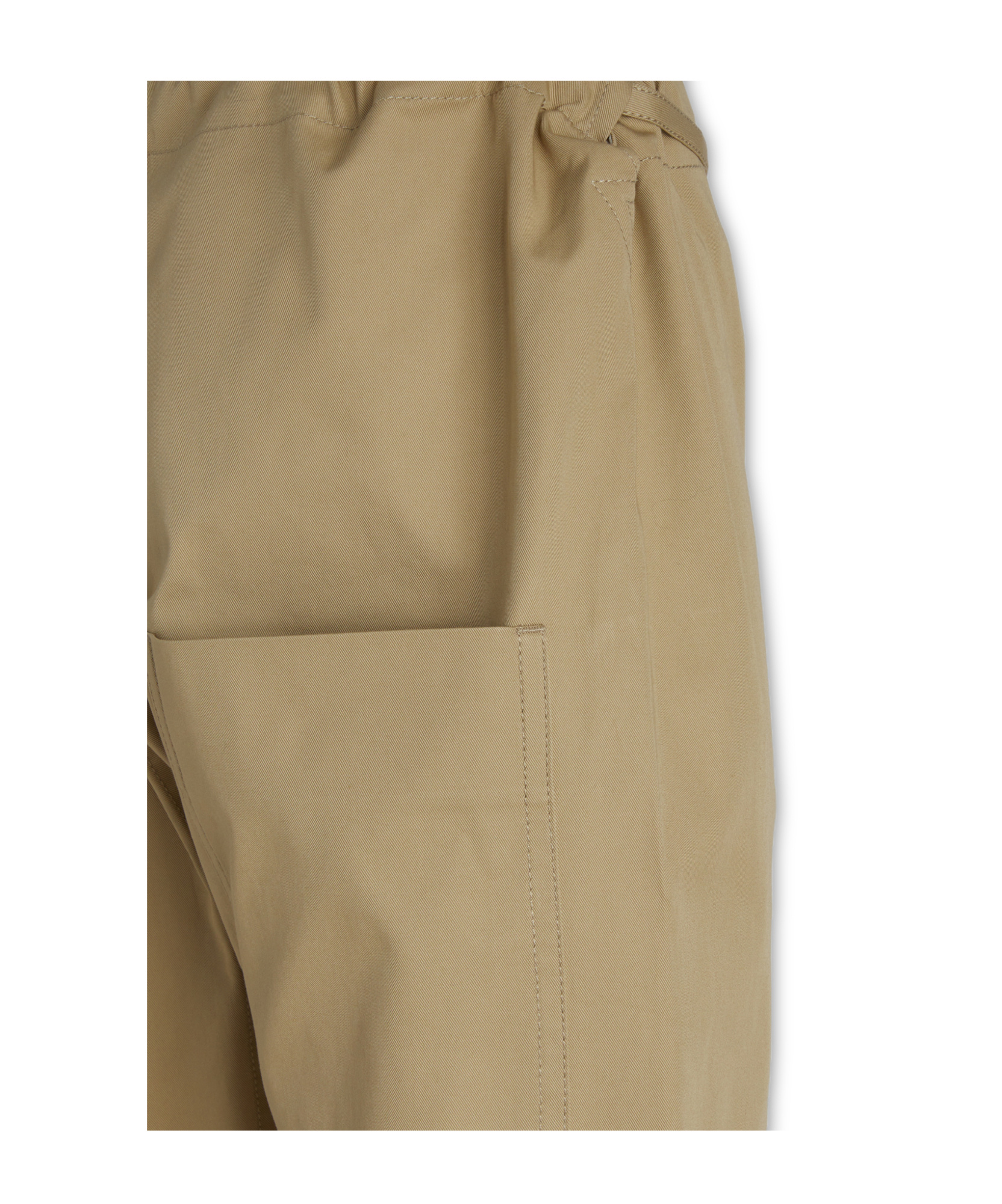 Shop Quira Low-rise Cropped Trousers In Green