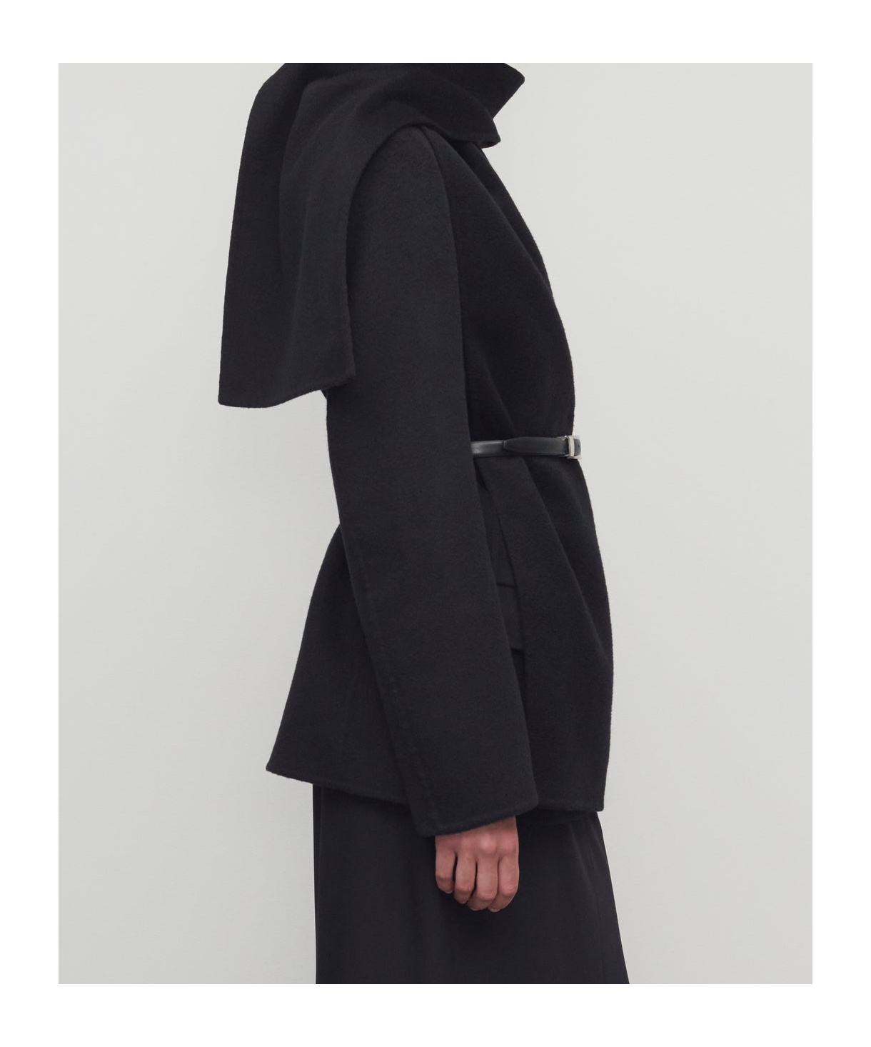 The Row Calitra Jacket In Cashmere In Black