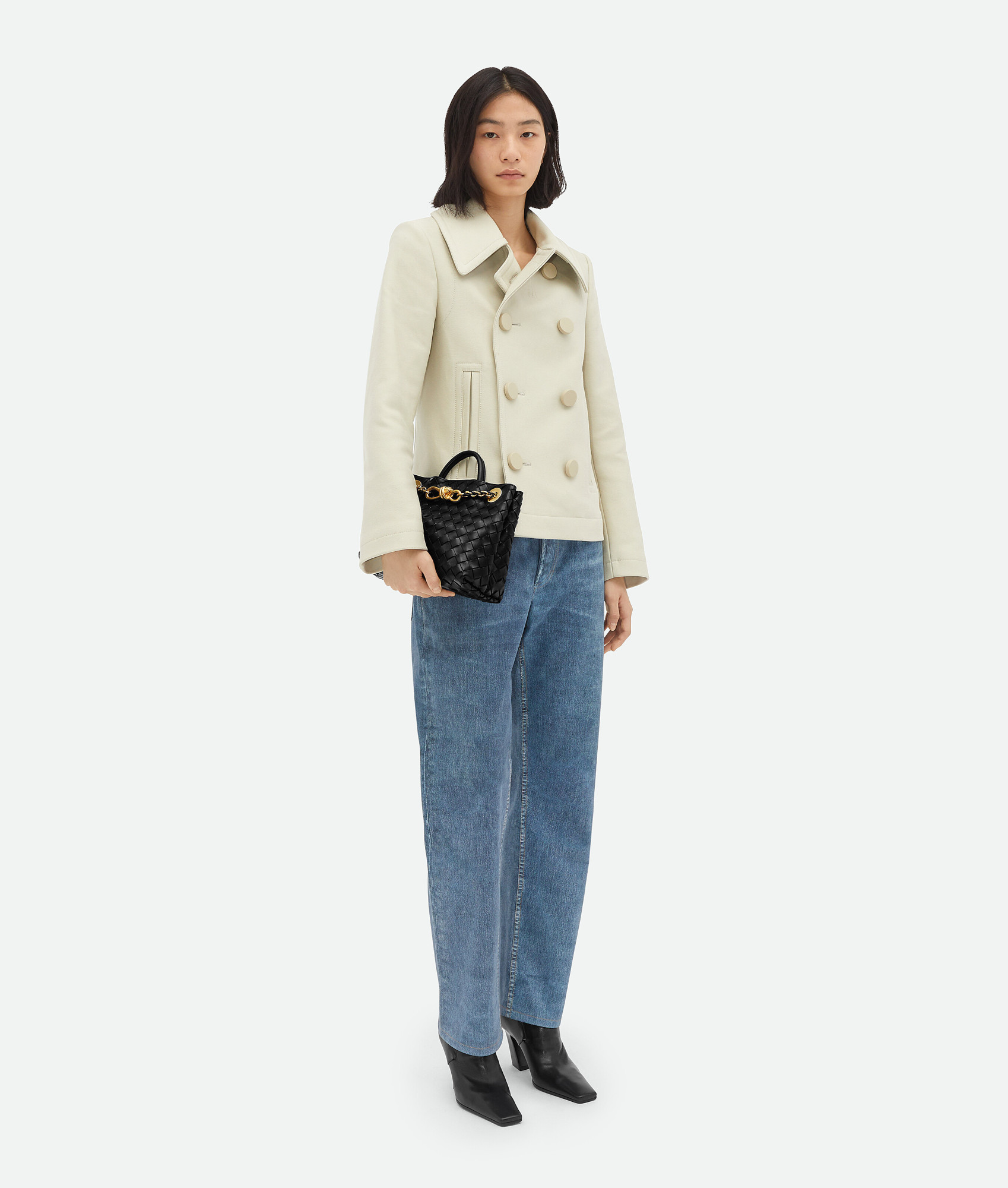 Shop Bottega Veneta Small Andiamo Chain In Black