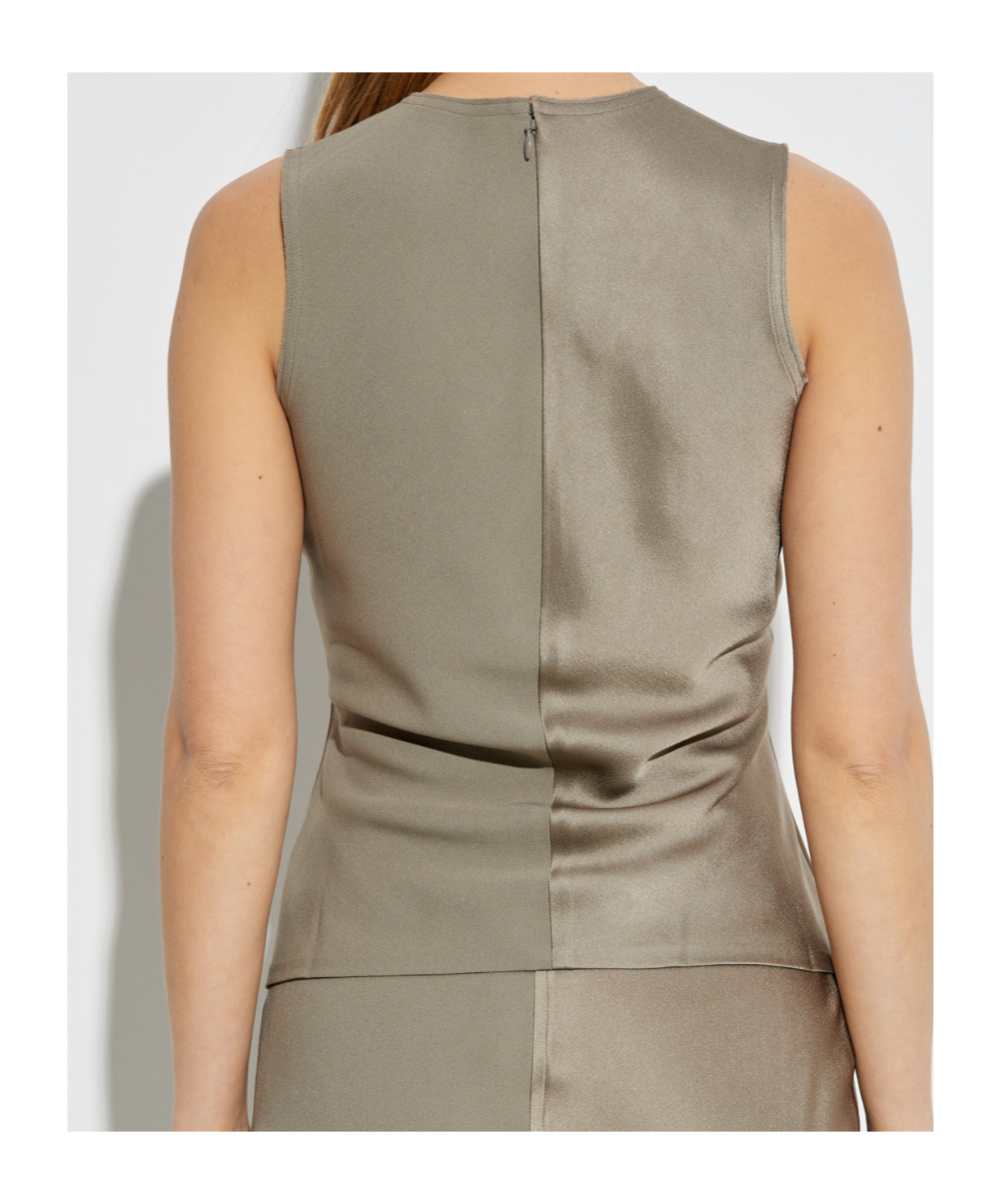 Ami Alexandre Mattiussi Ami Paris Crewneck Sleeveless Top In Nude