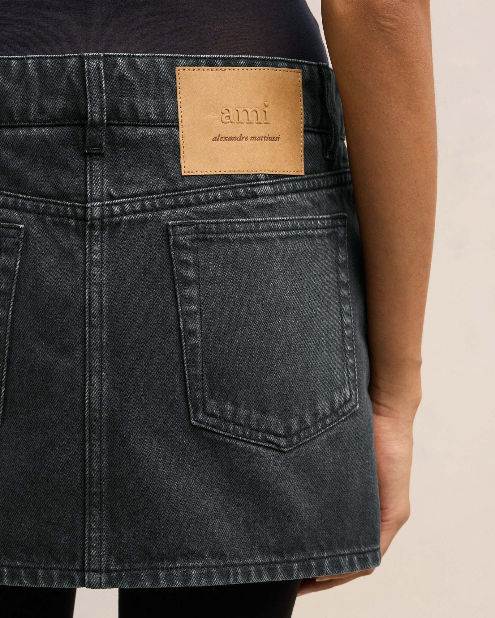 Ami Alexandre Mattiussi Logo-patch Cotton Skirt In Black