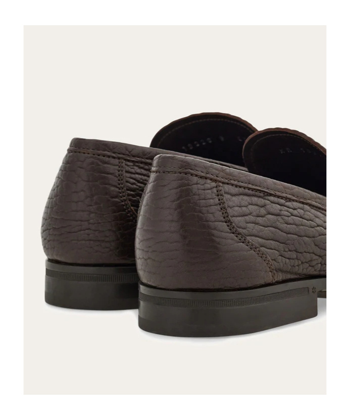 Ferragamo Gancini Loafers In Black