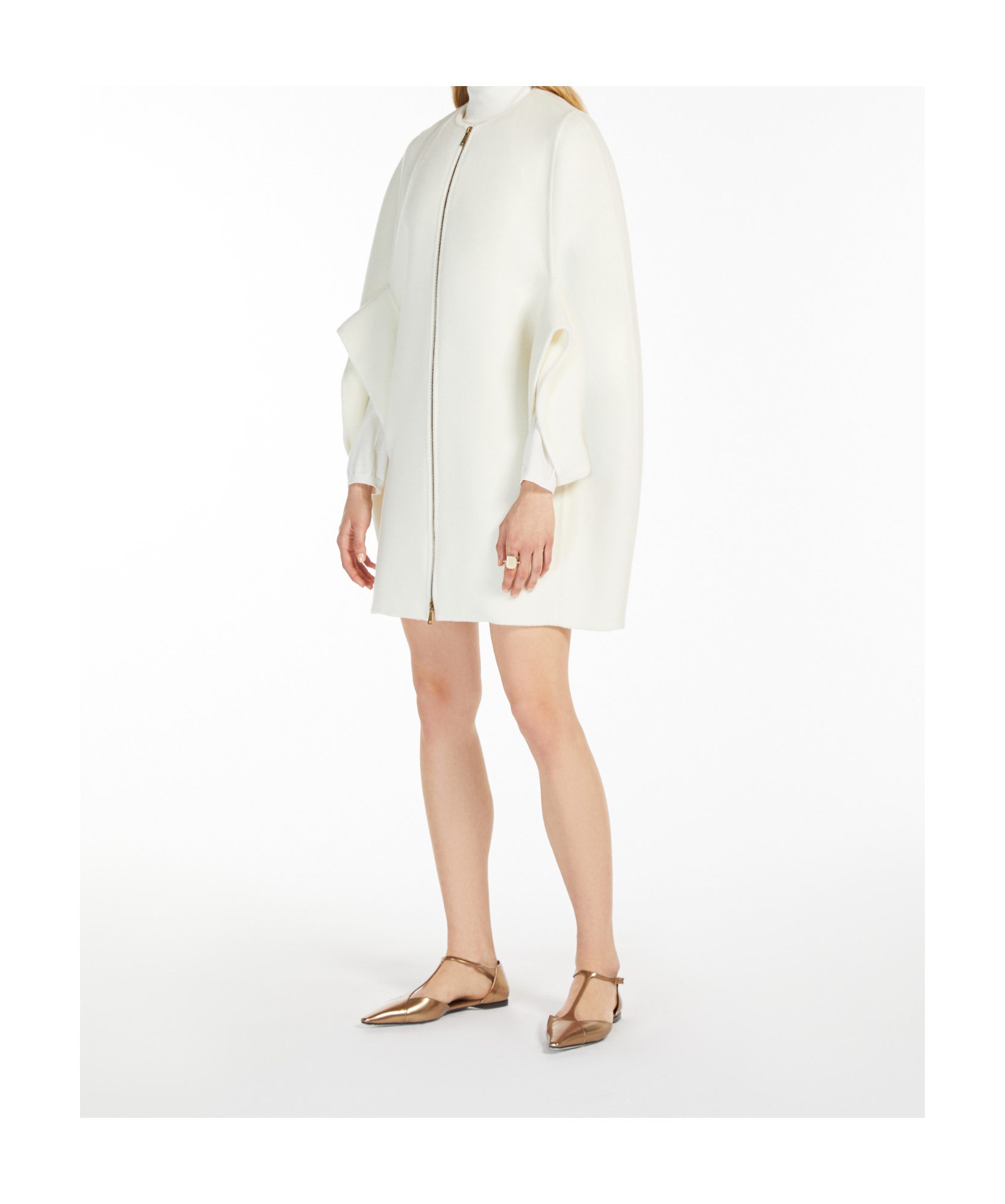 Max Mara Cashmere Coat With Long Sleeves And Structured Silhouette In White