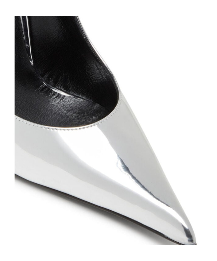 Diesel D-ten & Half-metallic Pumps With Curved Heel In White