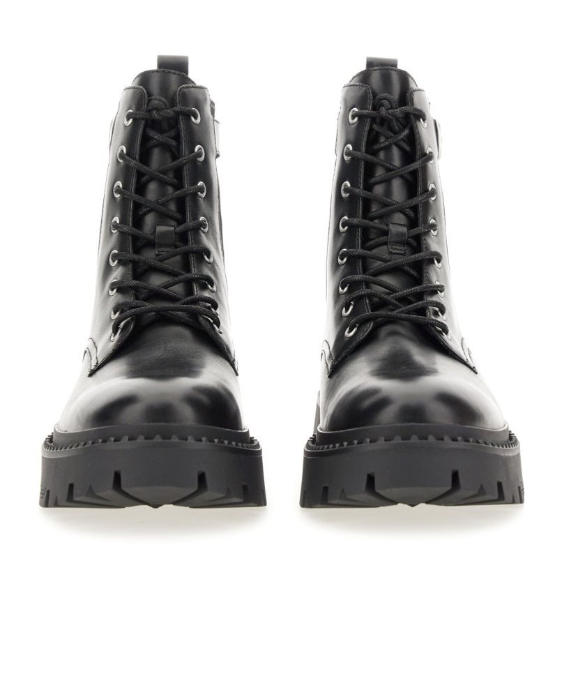 Ash Black Leather Amphibian With Rugged Sole In Black