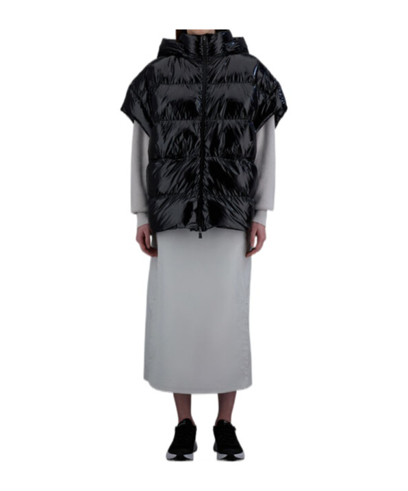 Herno 2l Glazed Anti-tear Vest Down Jacket In Black