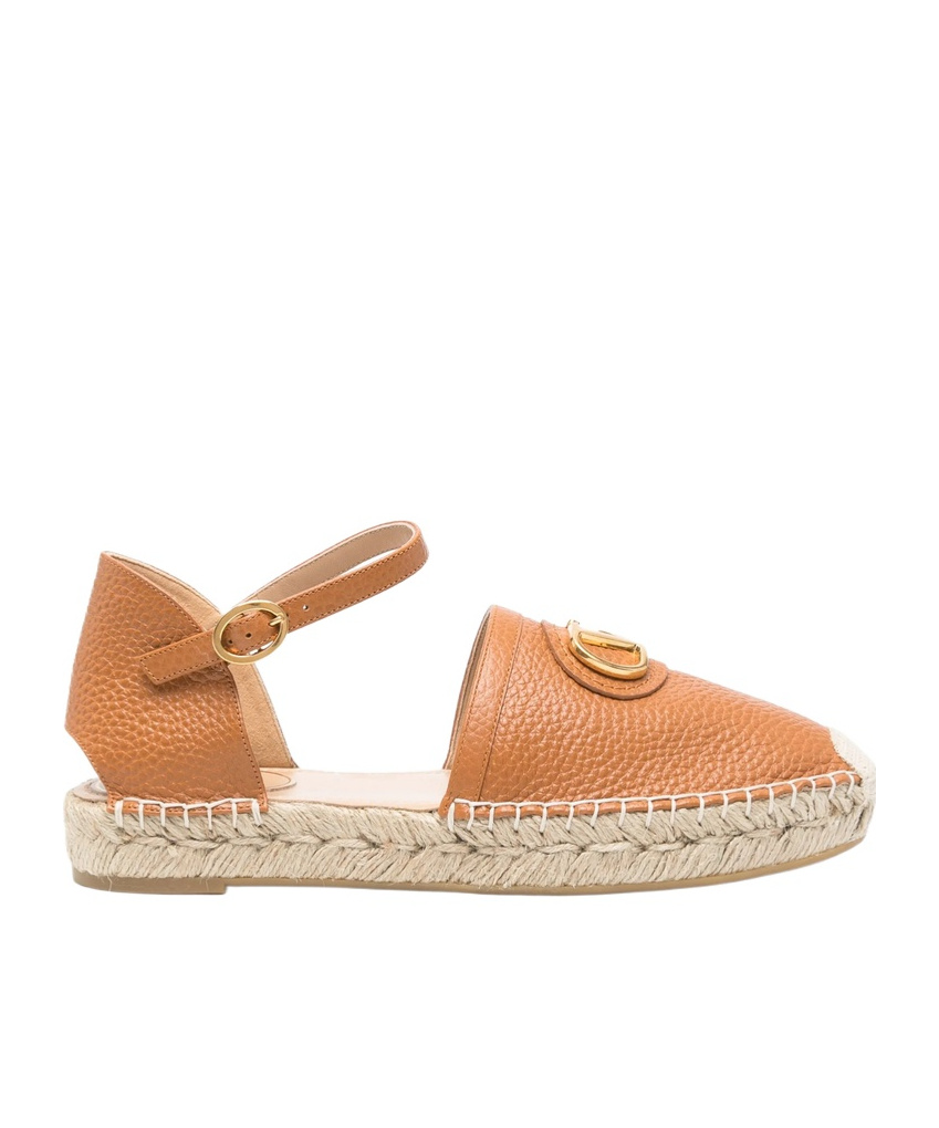 Shop Valentino Logo-plaque Espadrilles In Camel Brown