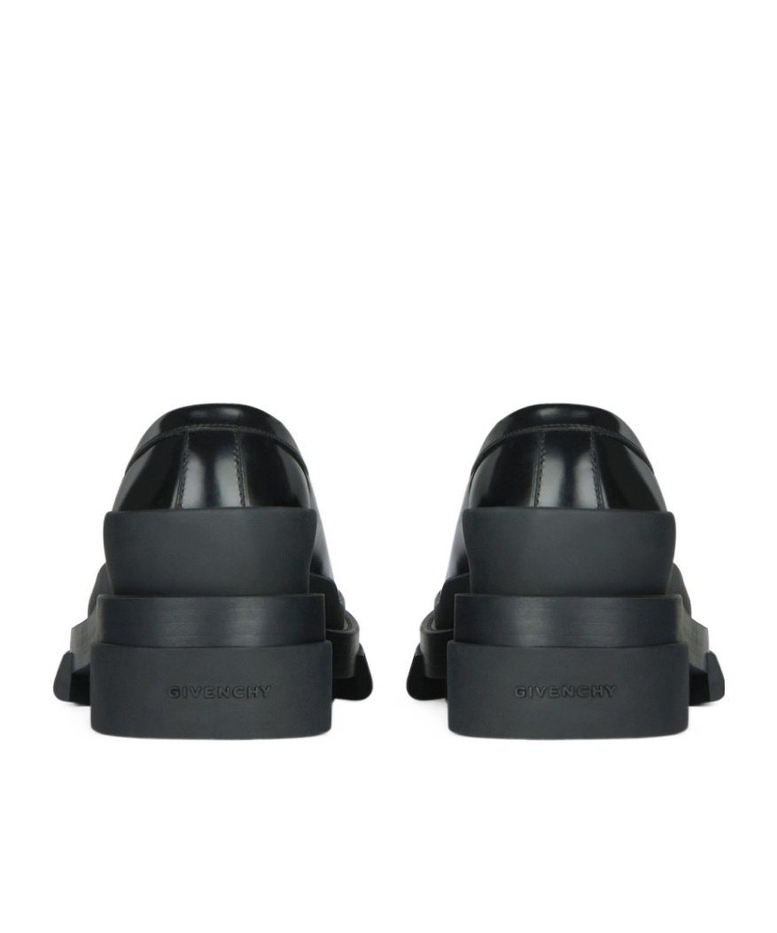 Givenchy 4g Logo Leather Loafers In Black