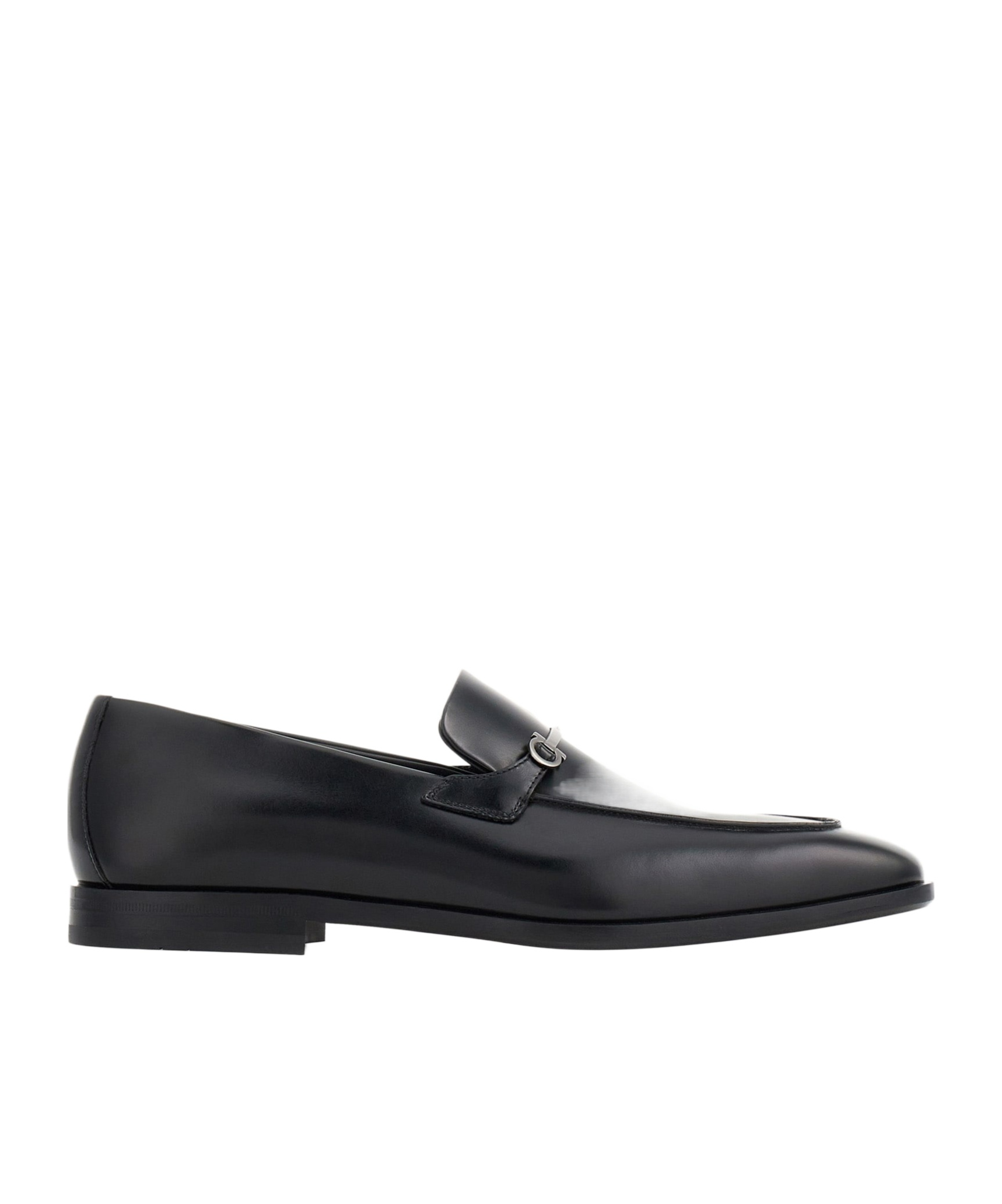 Ferragamo Buckle Detail Leather Sole Round Toe Loafers In Black