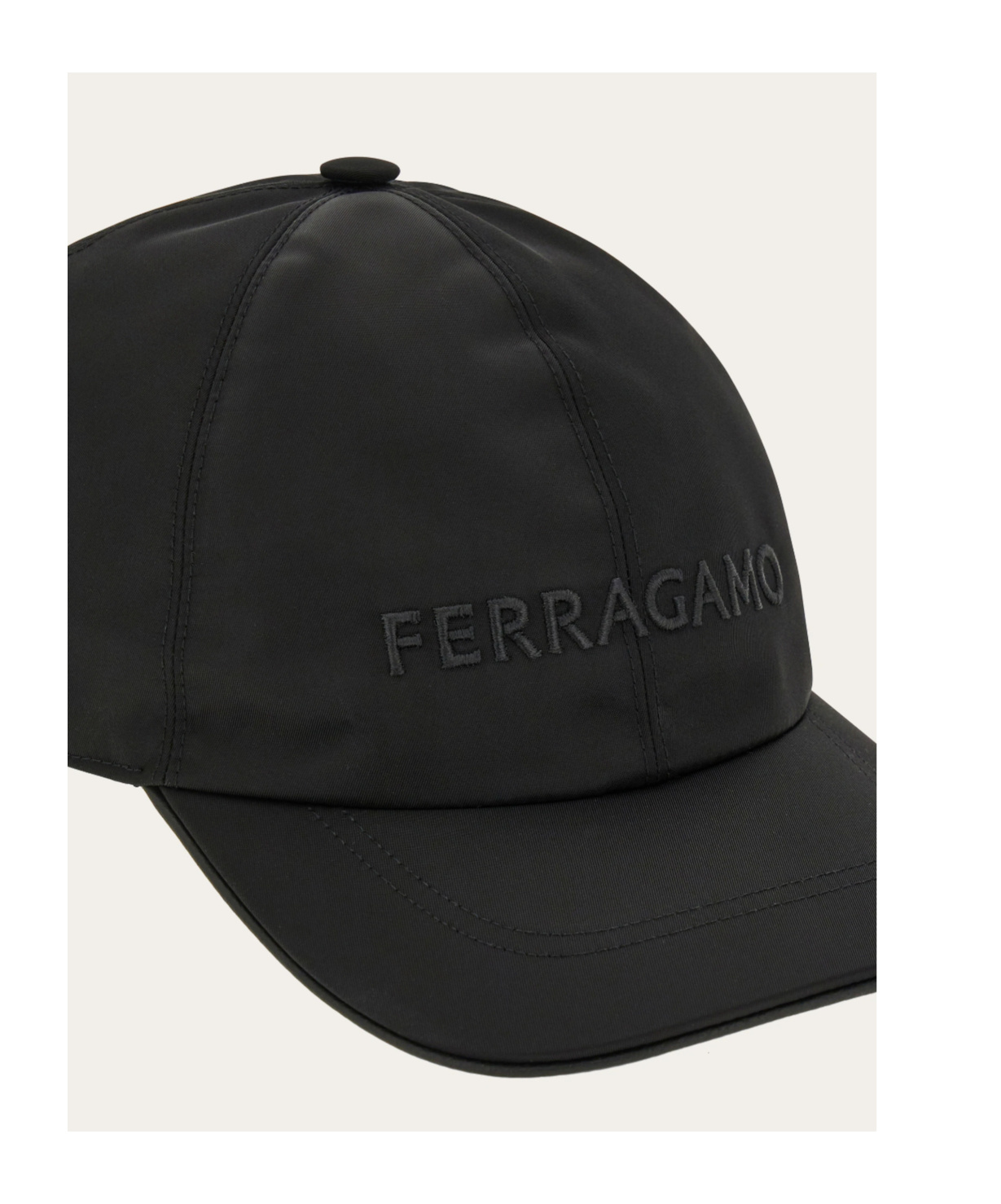 Ferragamo Baseball Cap With Embroidered Logo In Black