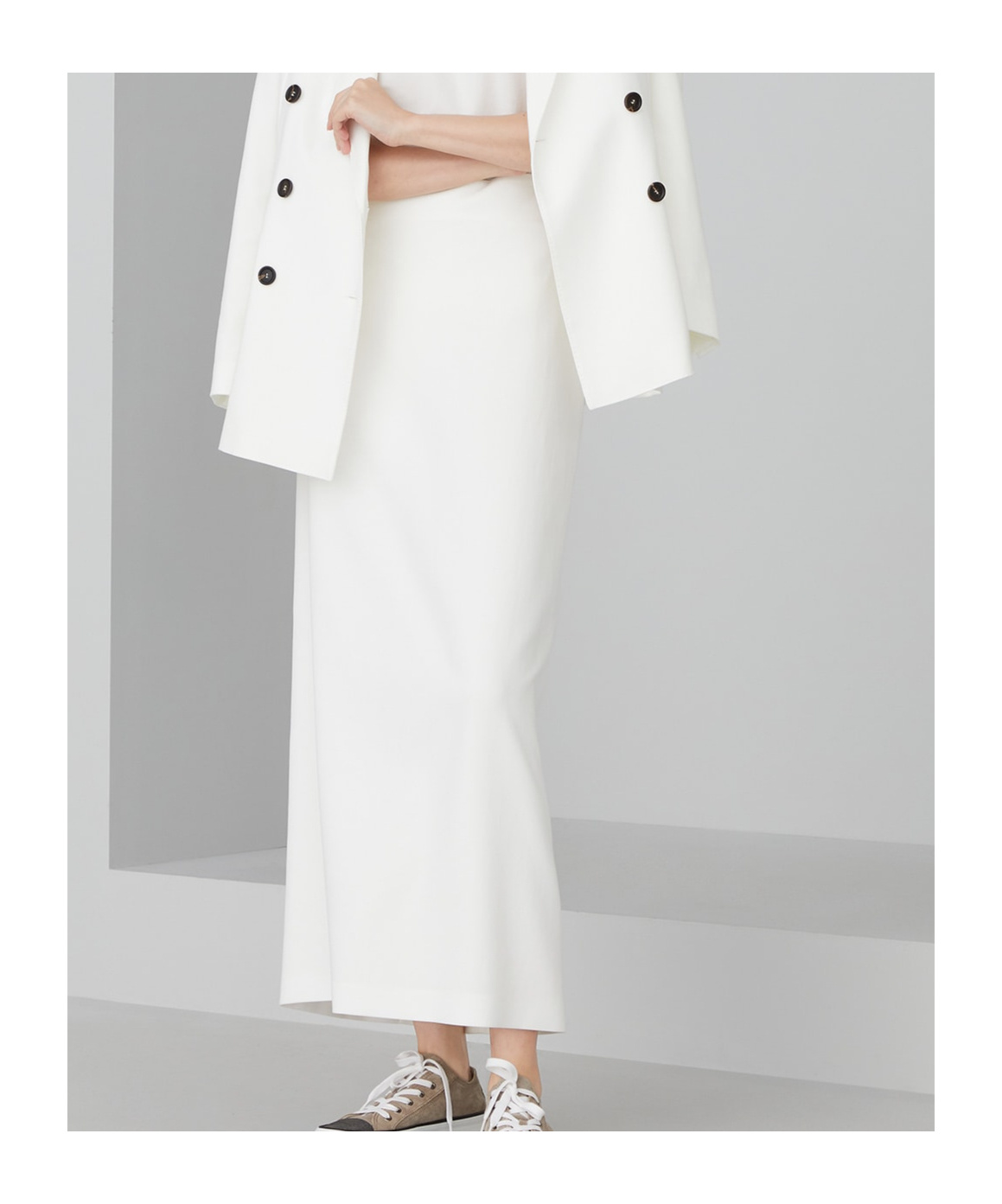Brunello Cucinelli Long Skirt With Diagonal Cut In White