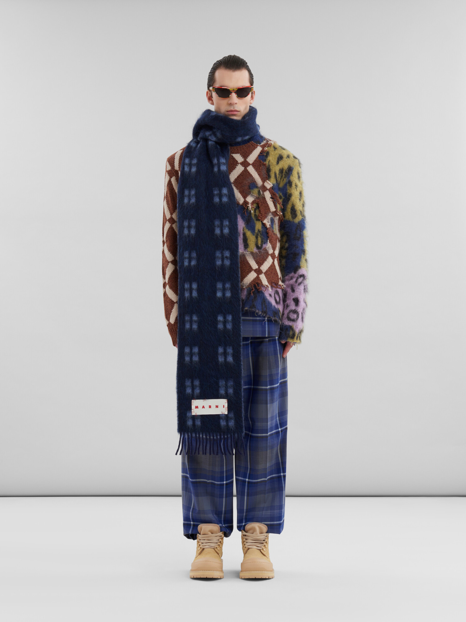 Marni Logo-patch Alpaca Wool-blend Scarf In Blue
