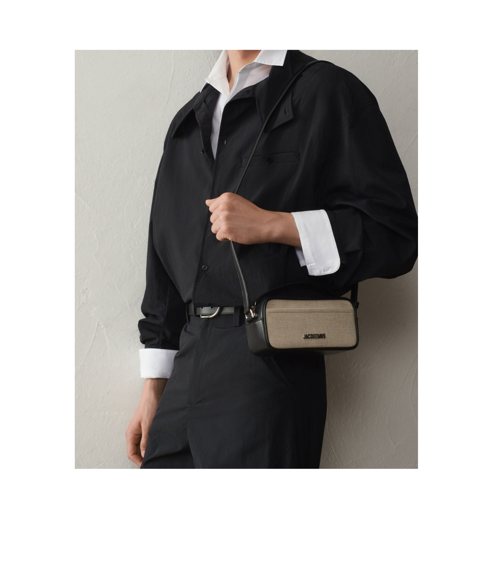 Jacquemus The Banetto Leather-trimmed Cross Body Bag In Neutral