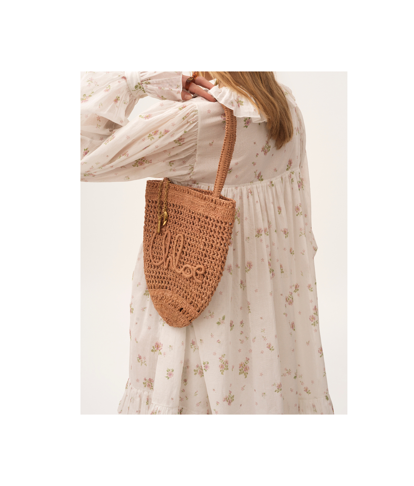 Chloé Small Summer Banana Tote Bag In Raffia