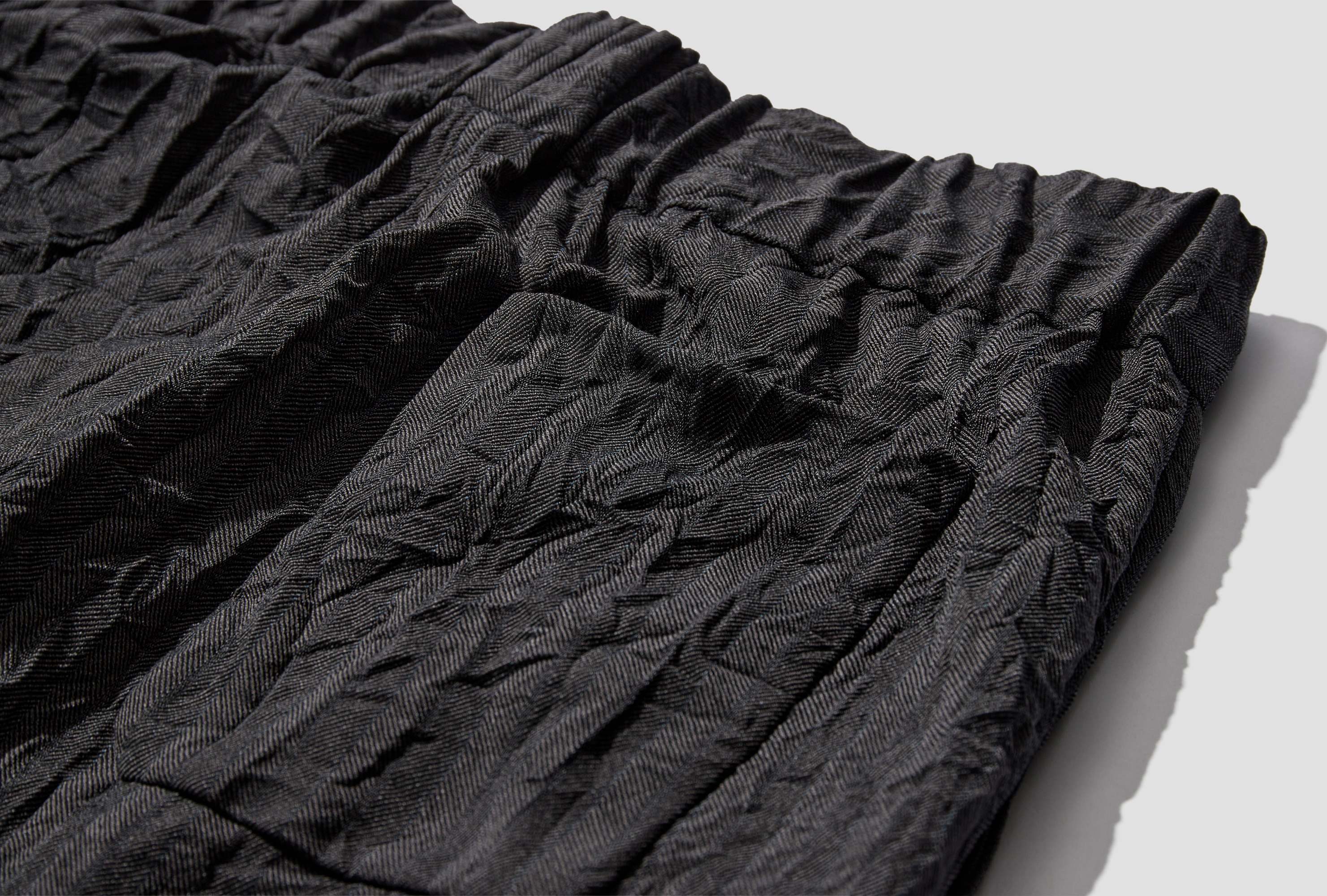 Dries Van Noten Pleated Shorts In Black