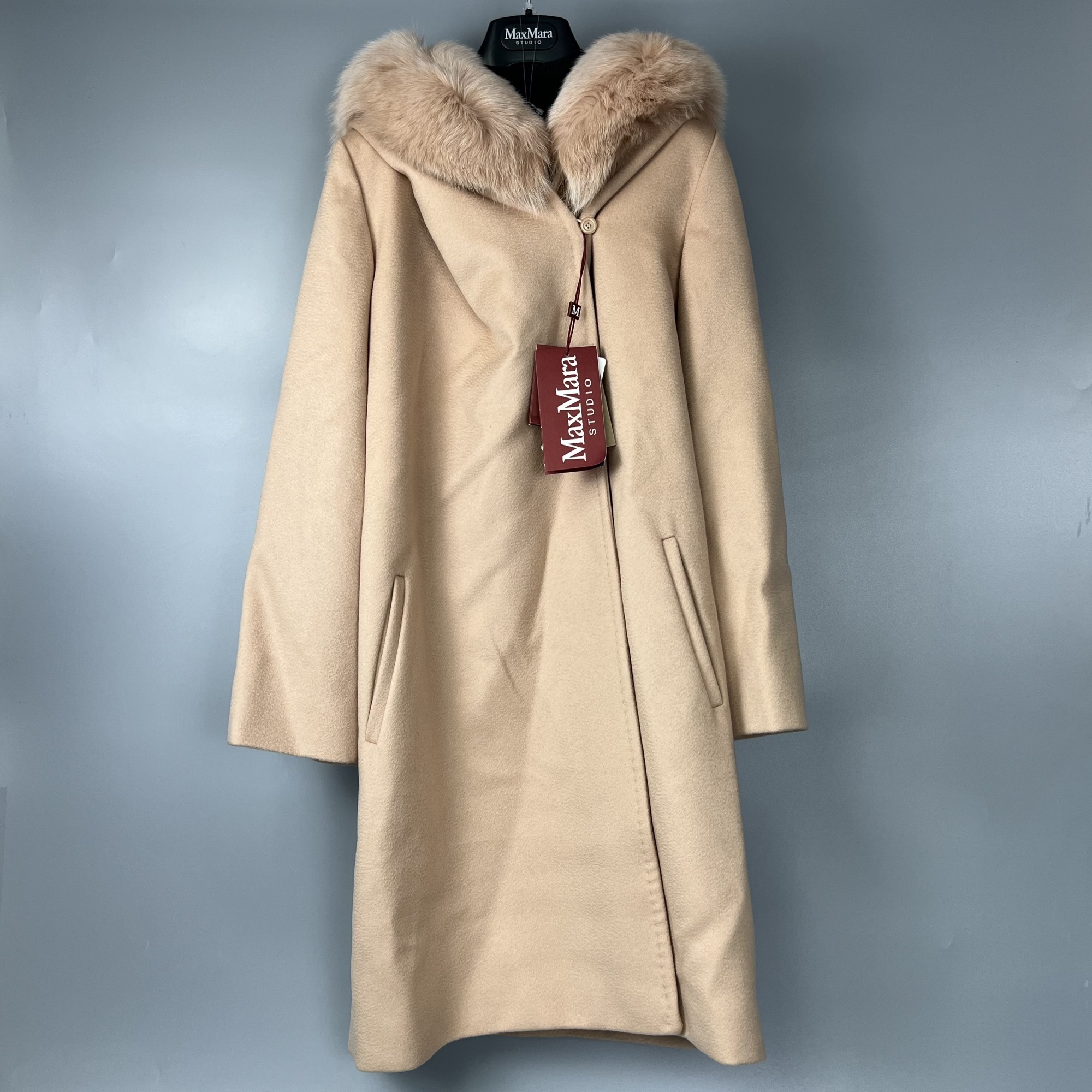 Max Mara Long-sleeved Coat In Nude