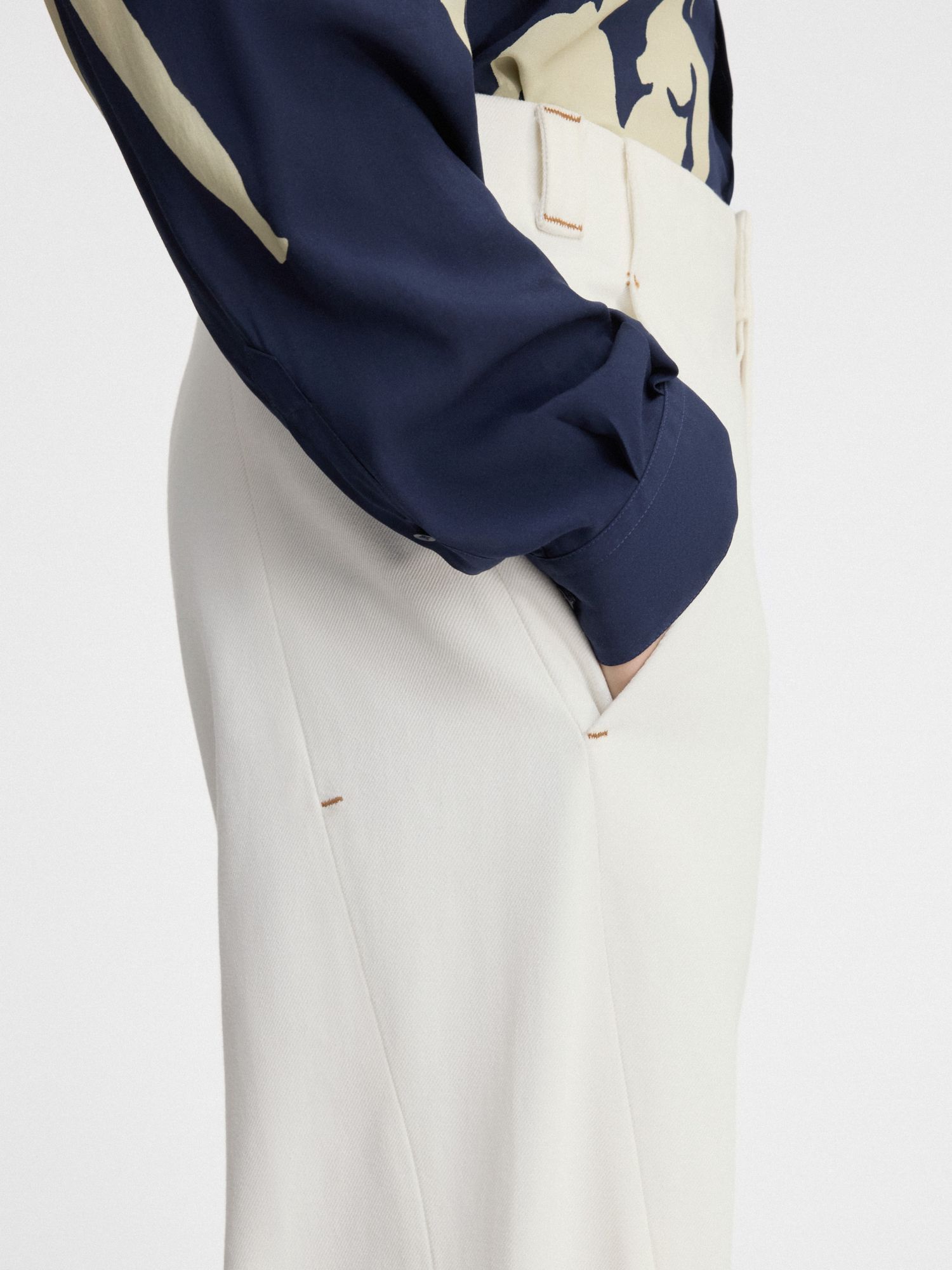 Jacquemus Belt-loop Jeans In White