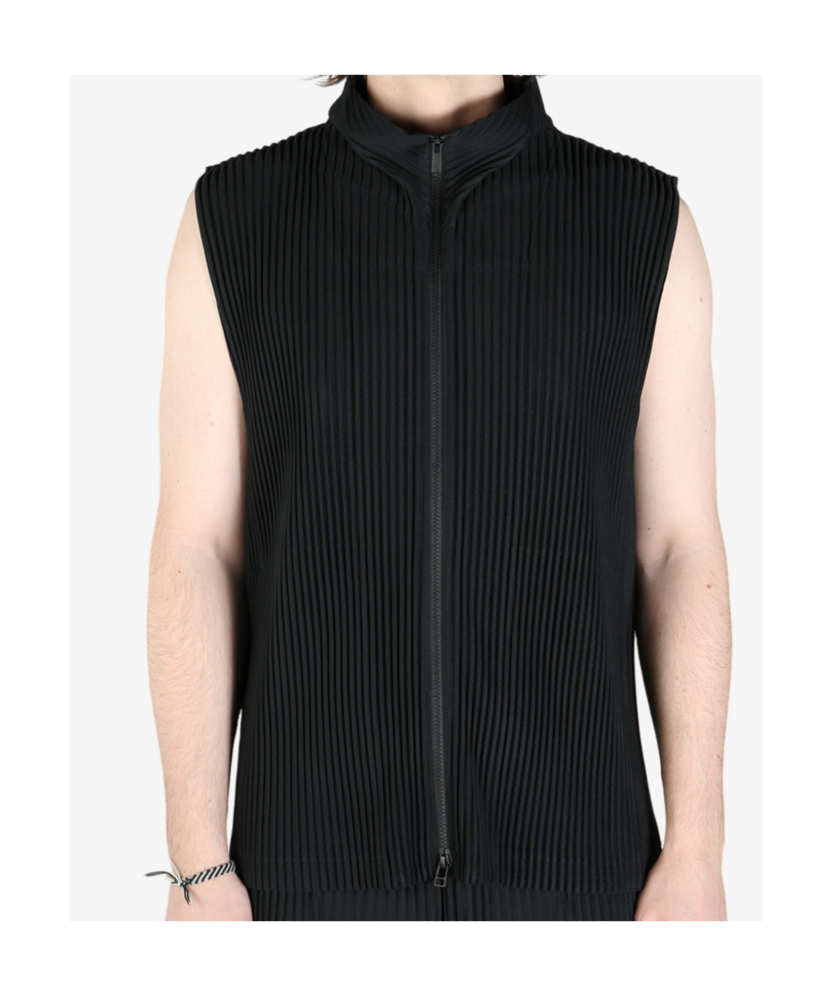 ISSEY MIYAKE PLEATED VEST