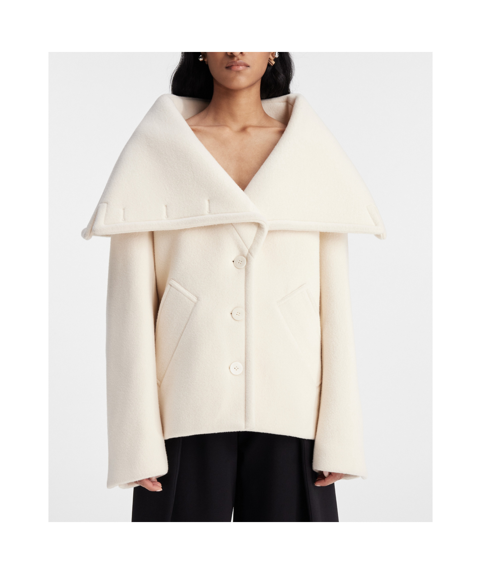 Jacquemus Pendant Collar Jacket In White