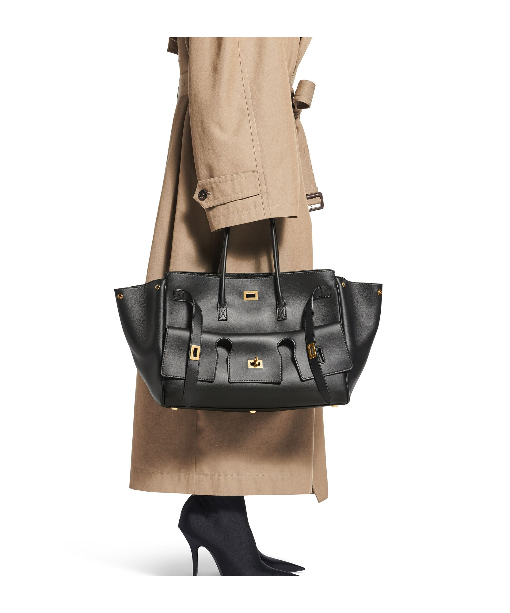 Balenciaga Luxurious Carry All Bag