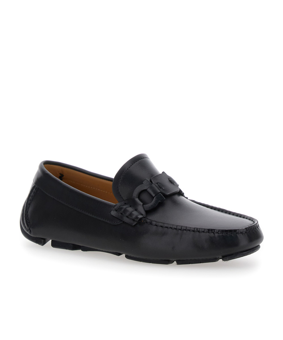 Ferragamo Black Loafers With Ganicini Plaque On The Front In Leather Man In Black
