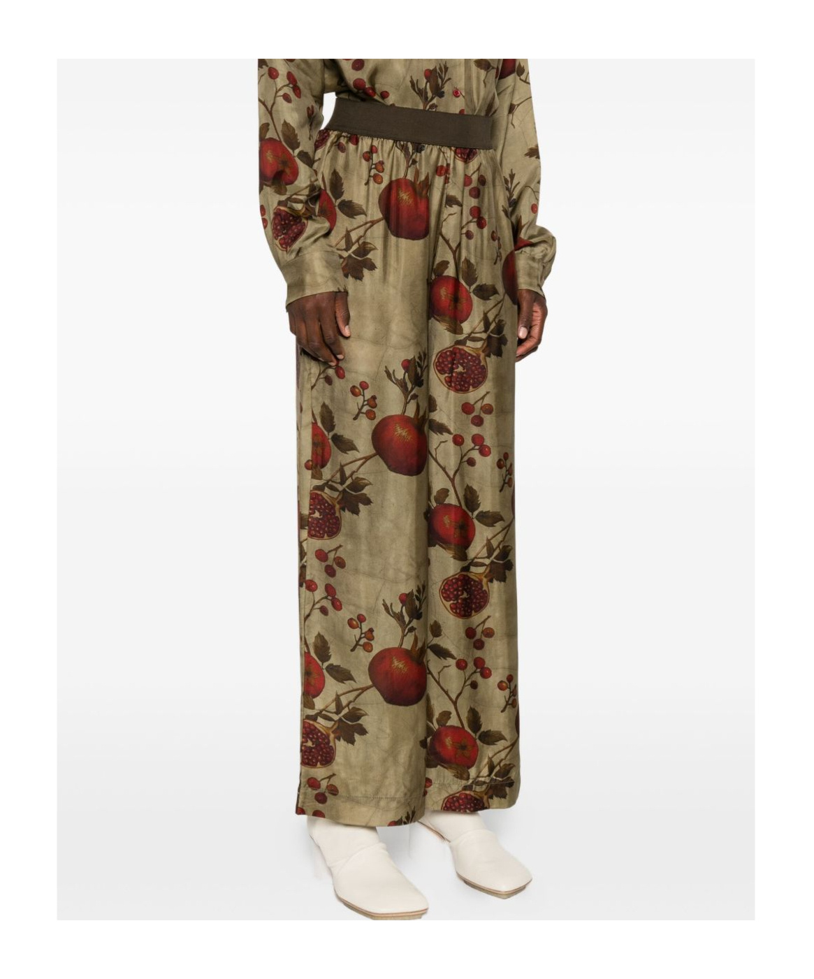 Uma Wang Pomegranate-print Elastic-waist Trousers In Brown