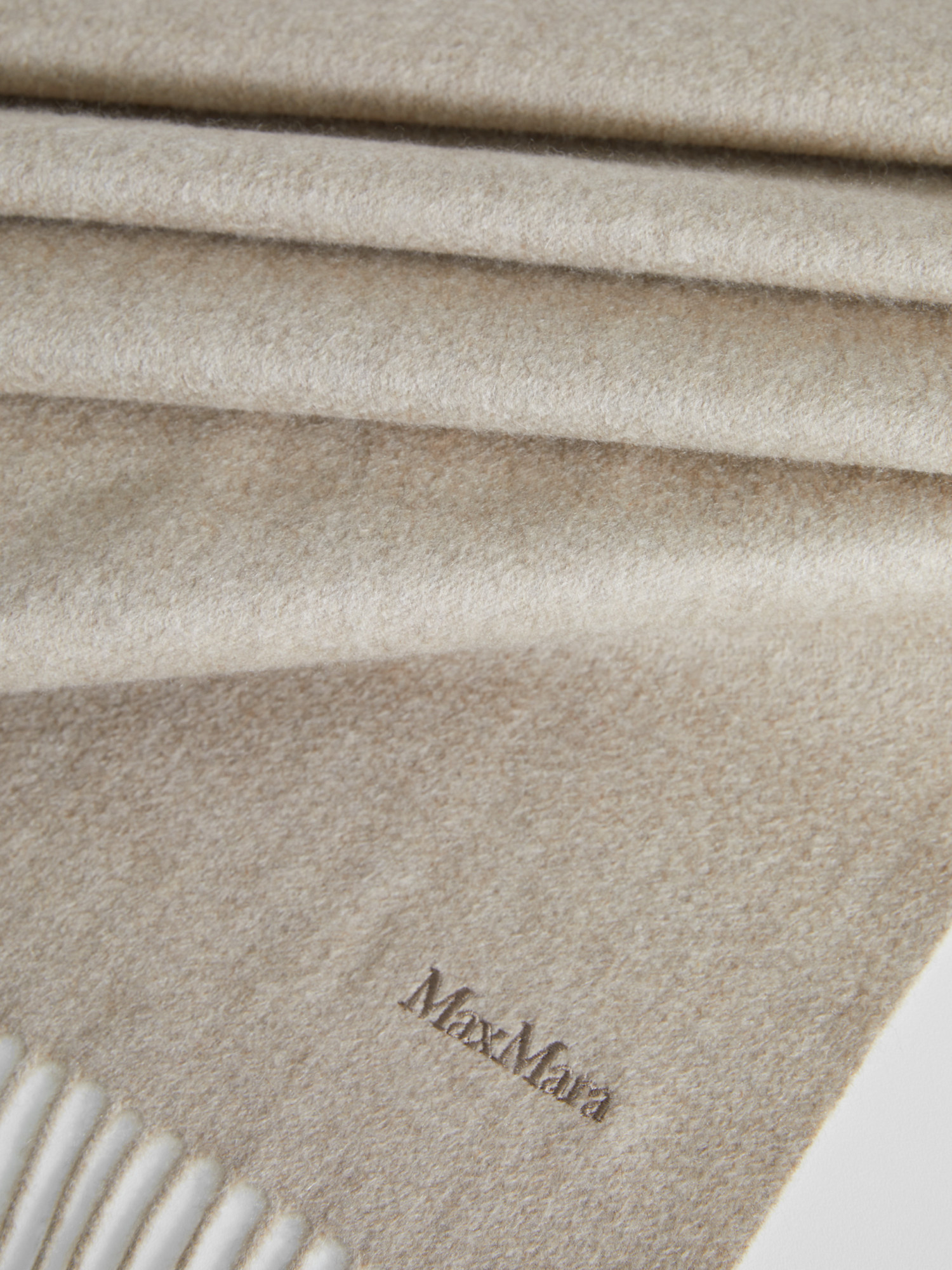 Max Mara Embroidered Cashmere Shawl In Nude