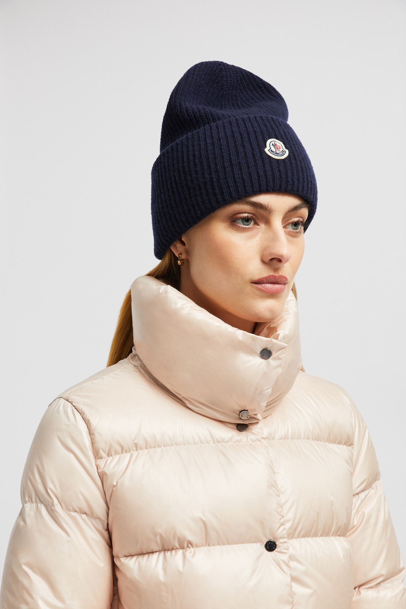 Moncler Wool Beanie In Black