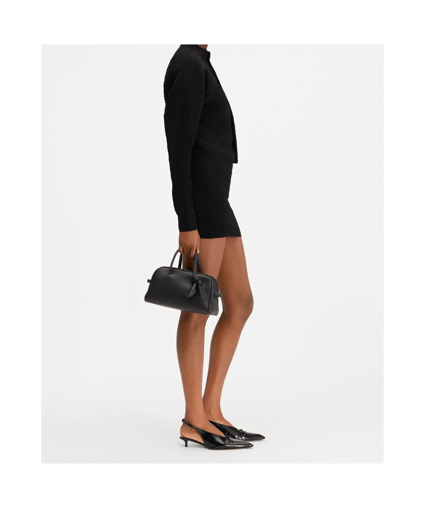 Jacquemus Long Sleeve Cardigan In Black